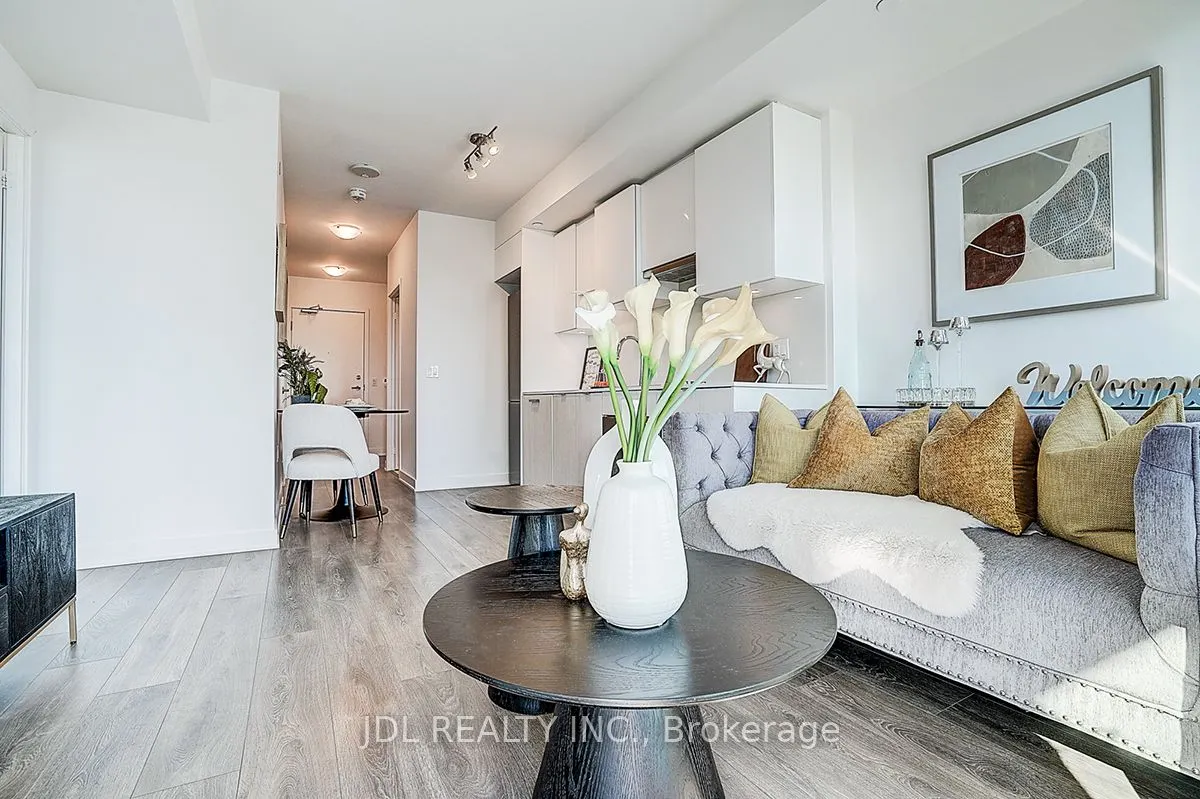 195 Redpath Avenue, #3109
