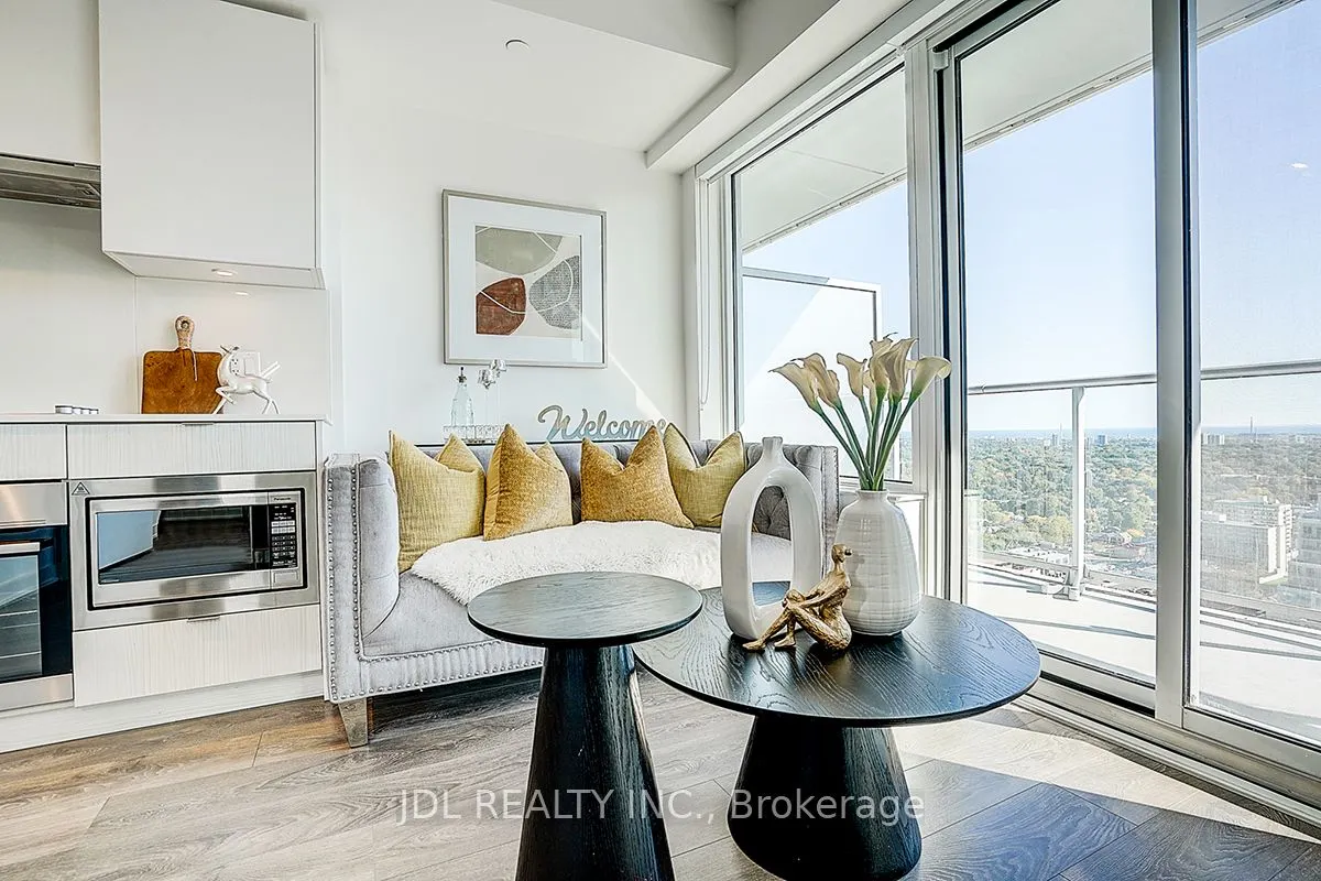 195 Redpath Avenue, #3109