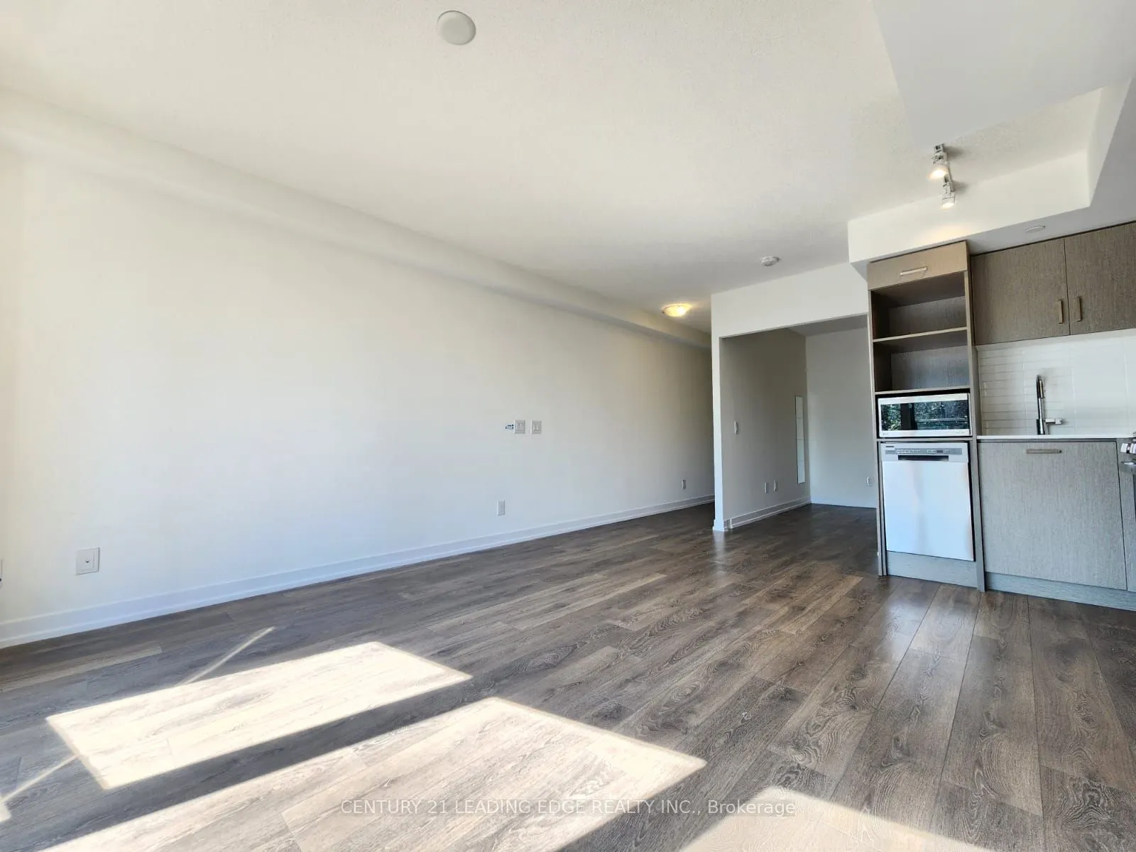 219 Dundas Street E, #701