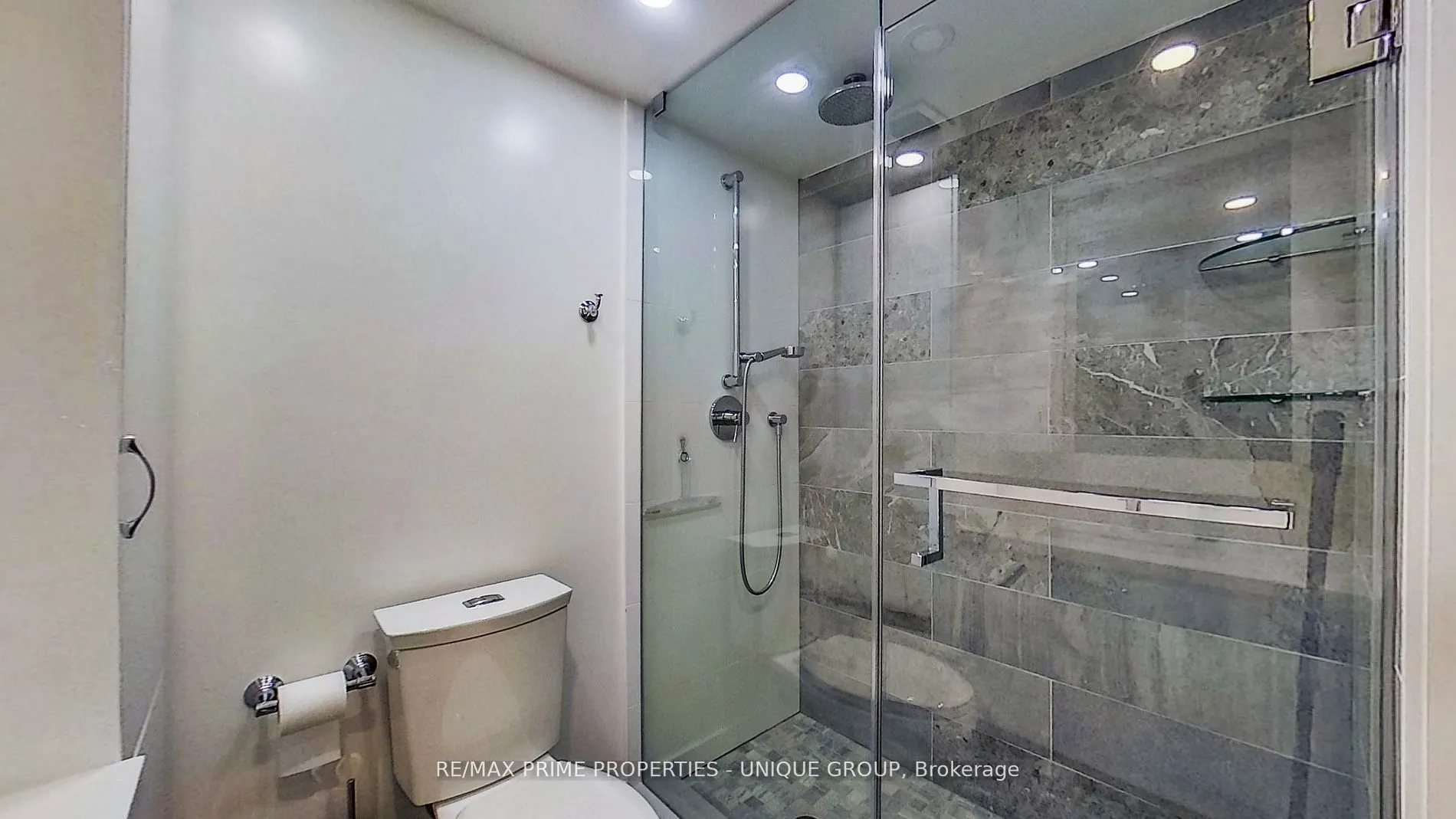 211 St Patrick Street, #1106