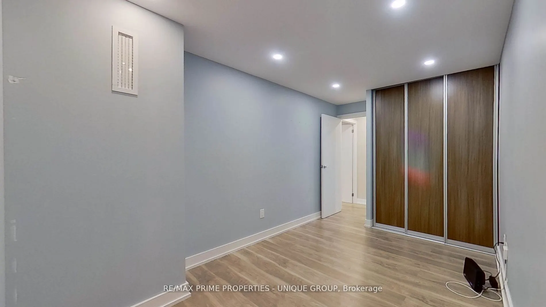 211 St Patrick Street, #1106