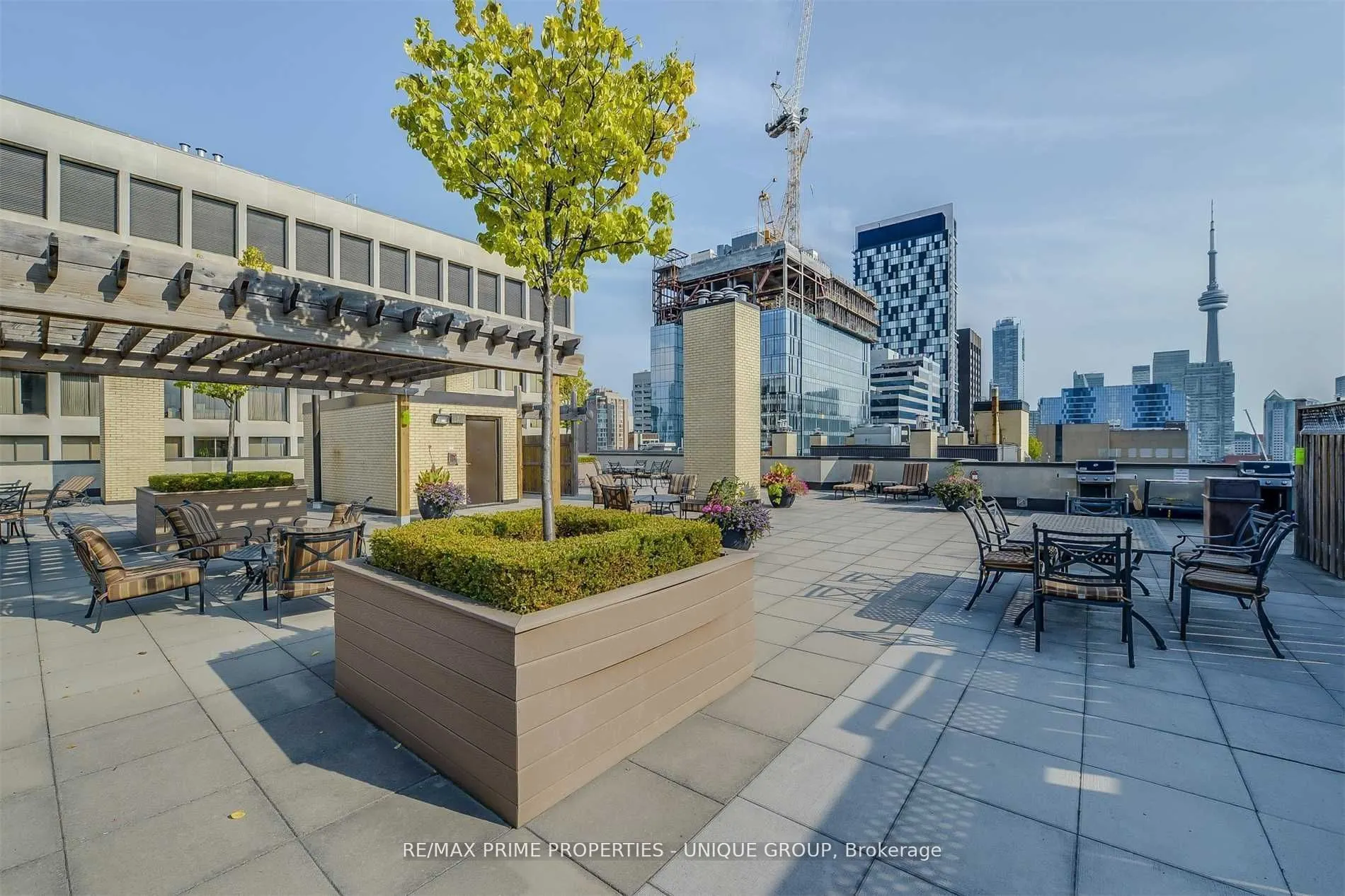 211 St Patrick Street, #1106