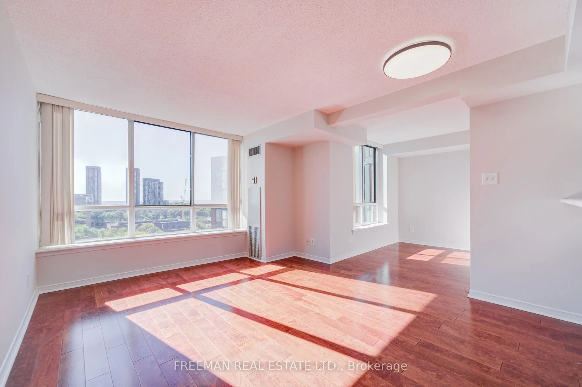 801 King Street W, #1124