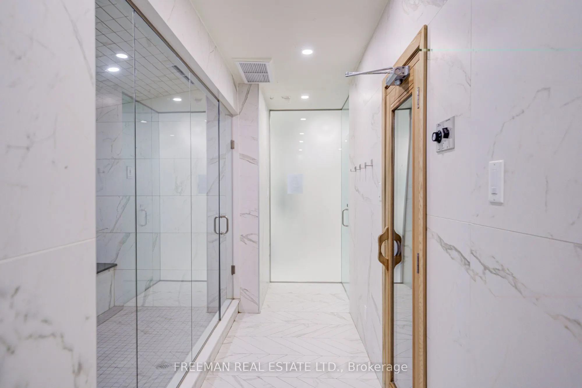 801 King Street W, #1124