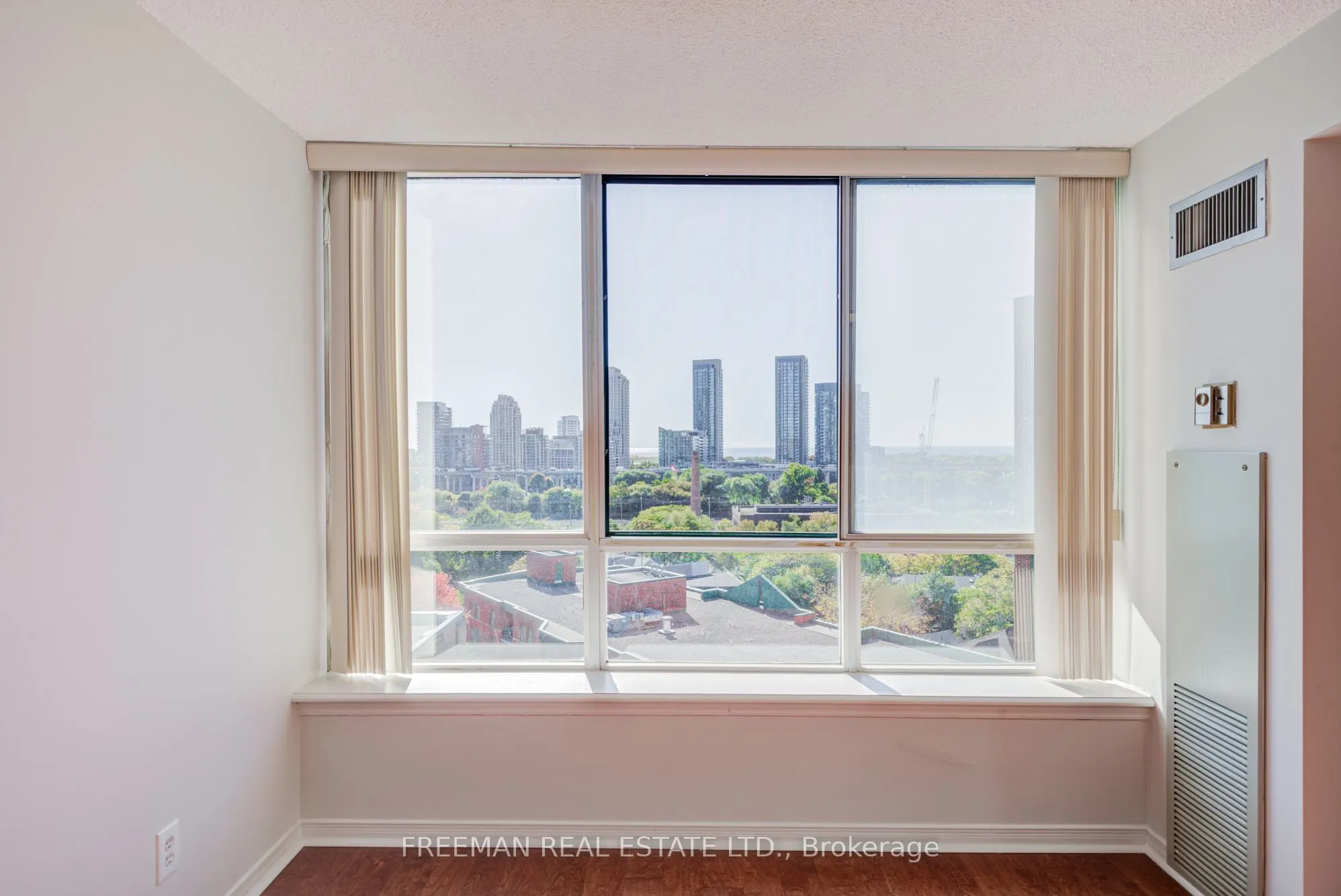 801 King Street W, #1124