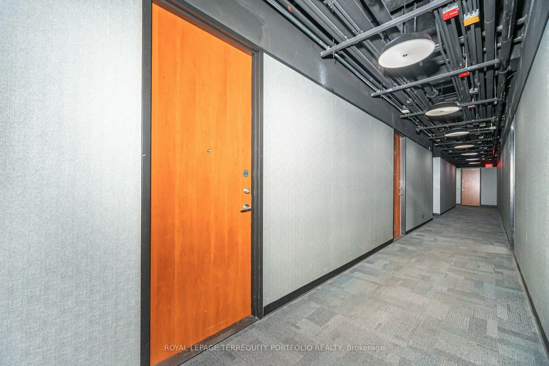 43 Hanna Avenue, #325