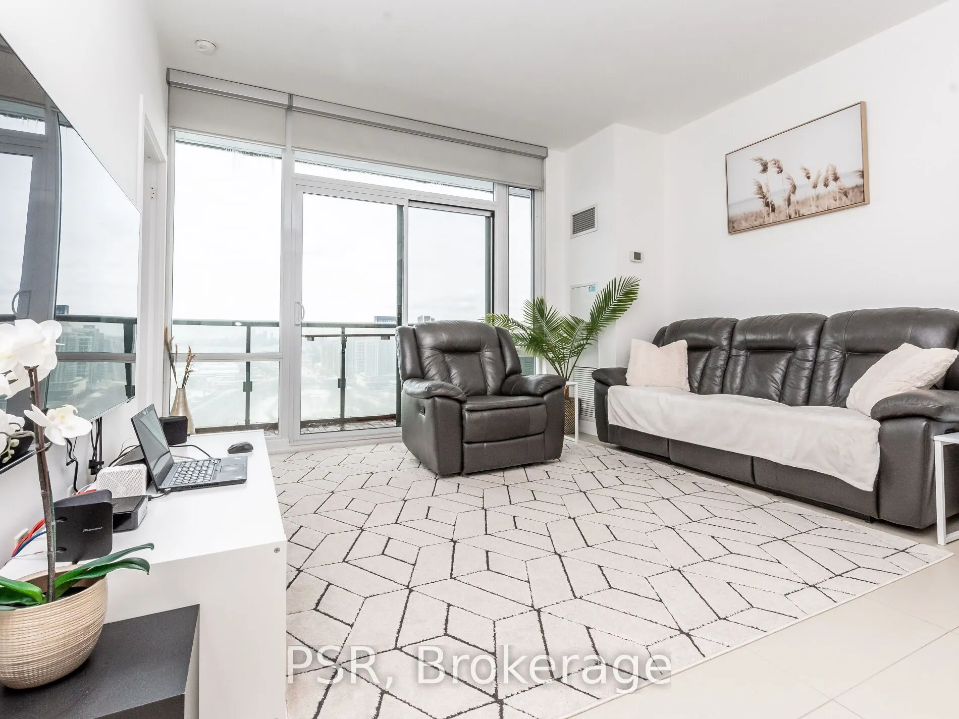 170 Fort York Boulevard N, #2811