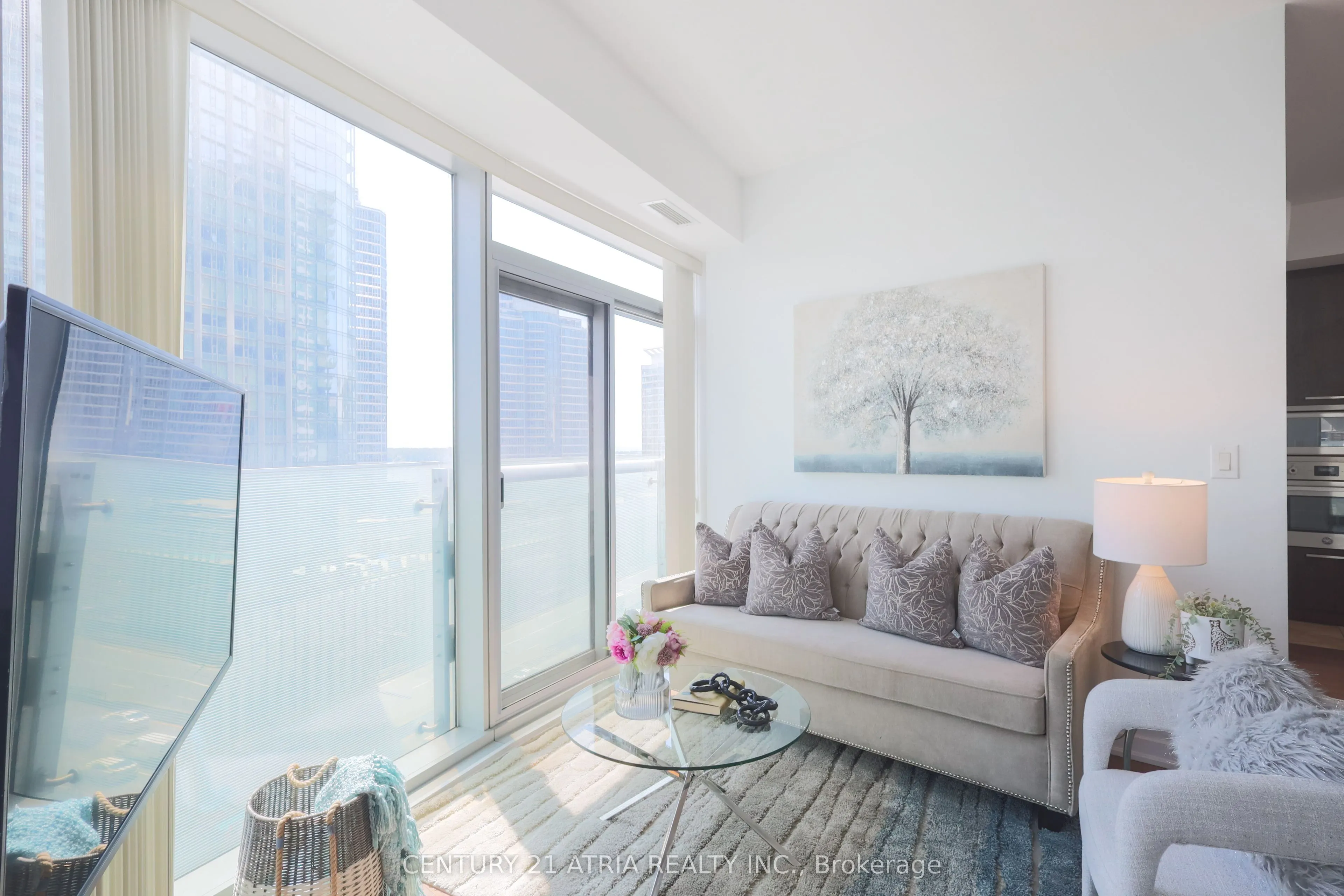 14 York Street, #1002