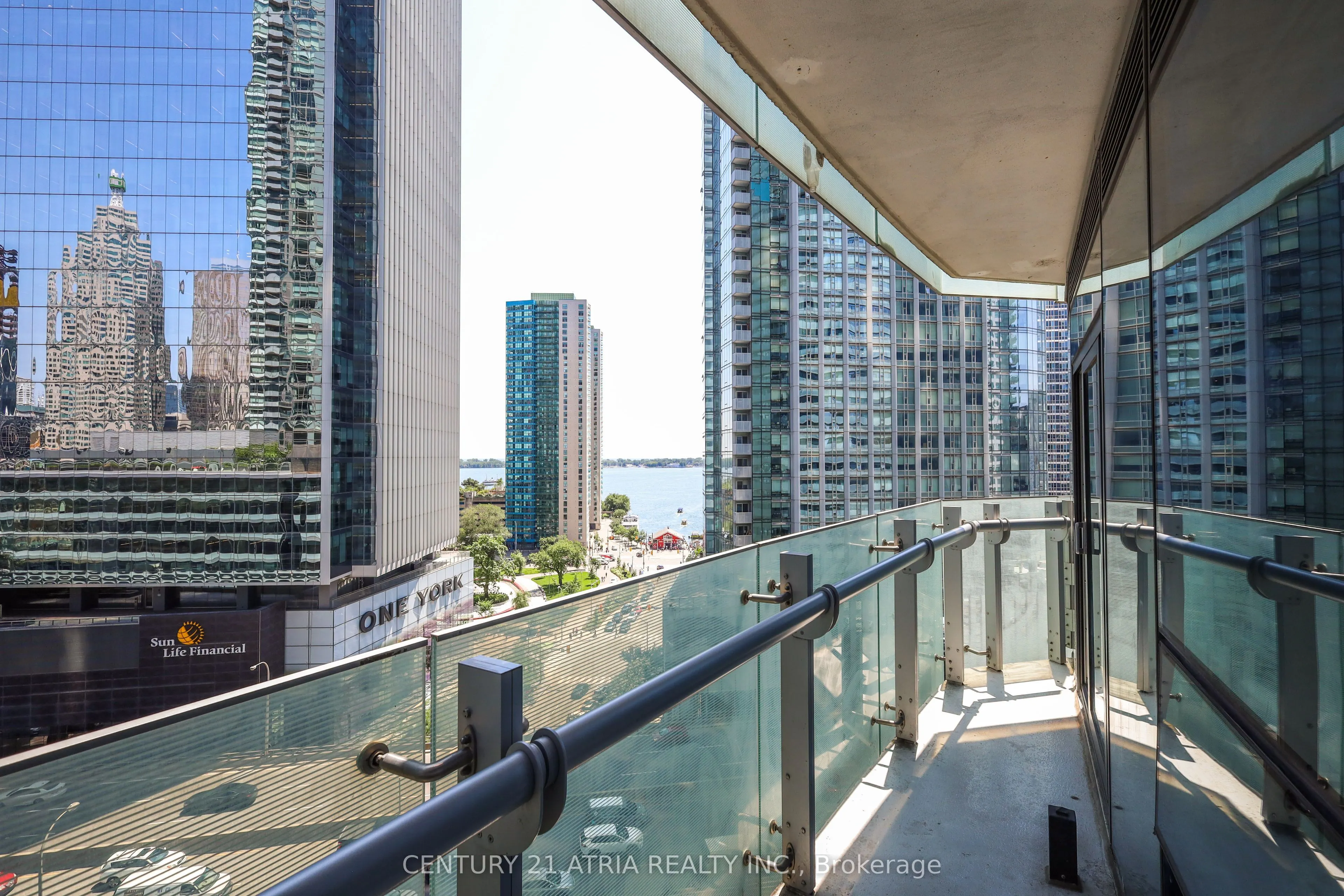 14 York Street, #1002