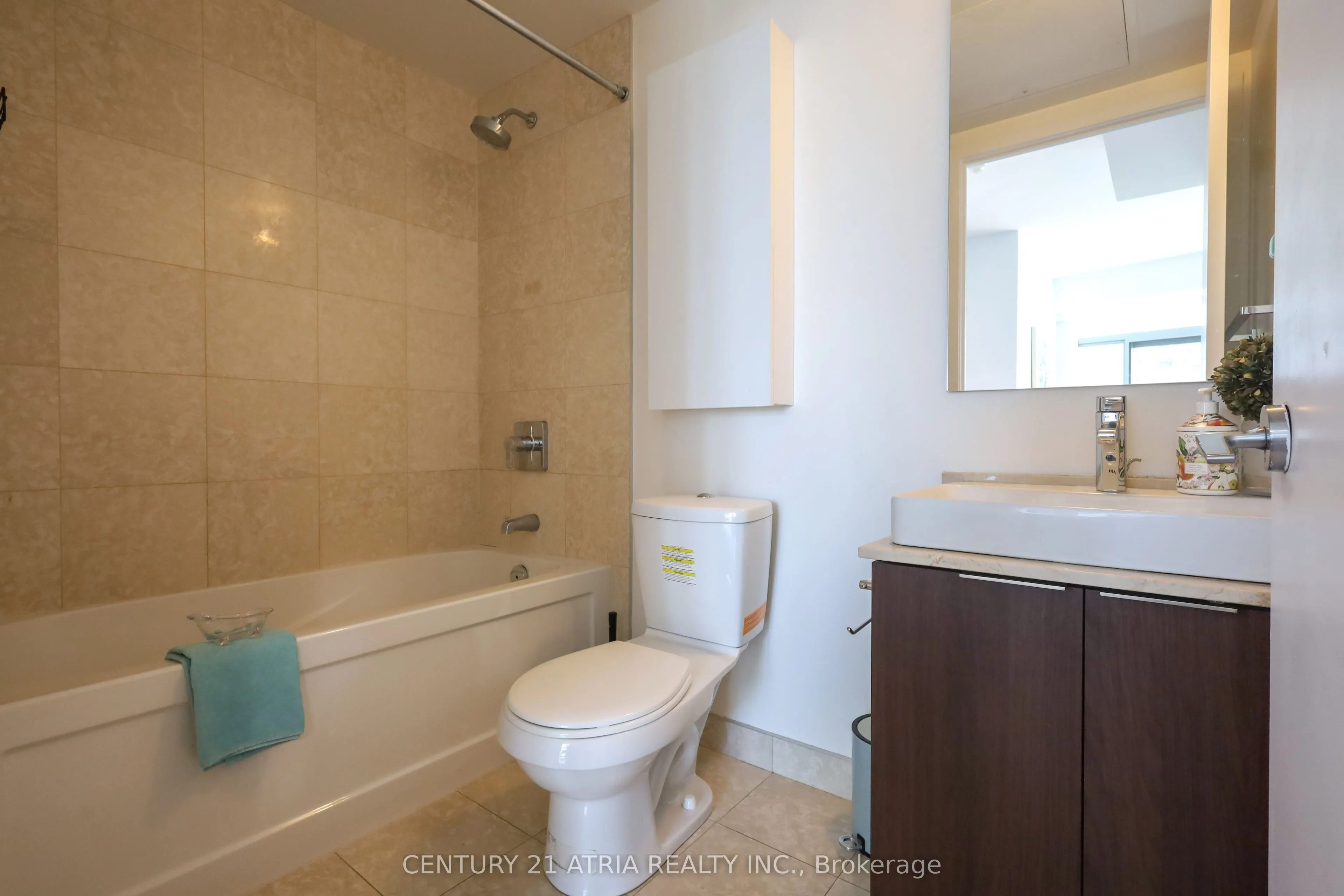 14 York Street, #1002