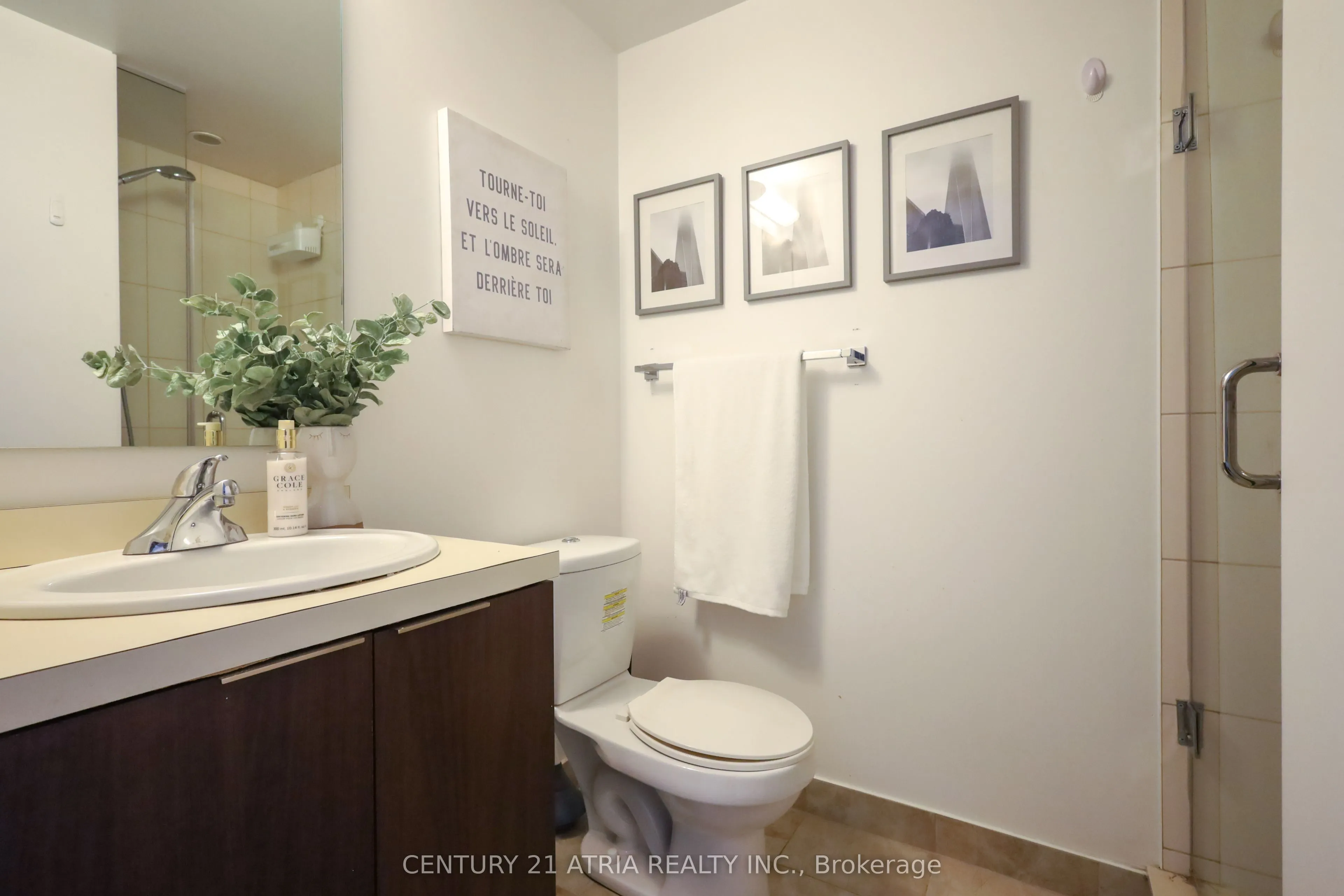 14 York Street, #1002