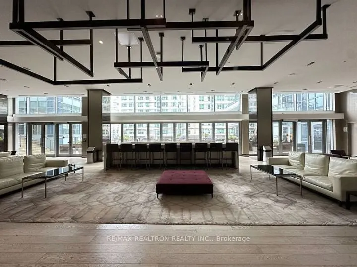98 Lillian Street, #519