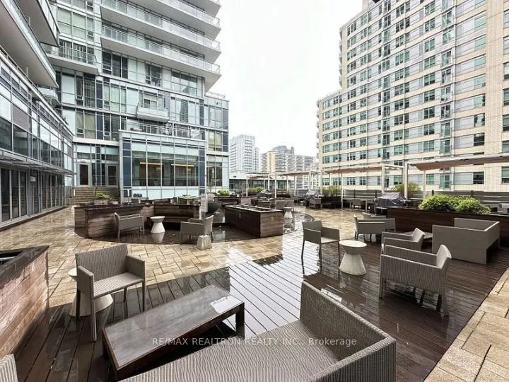 98 Lillian Street, #519