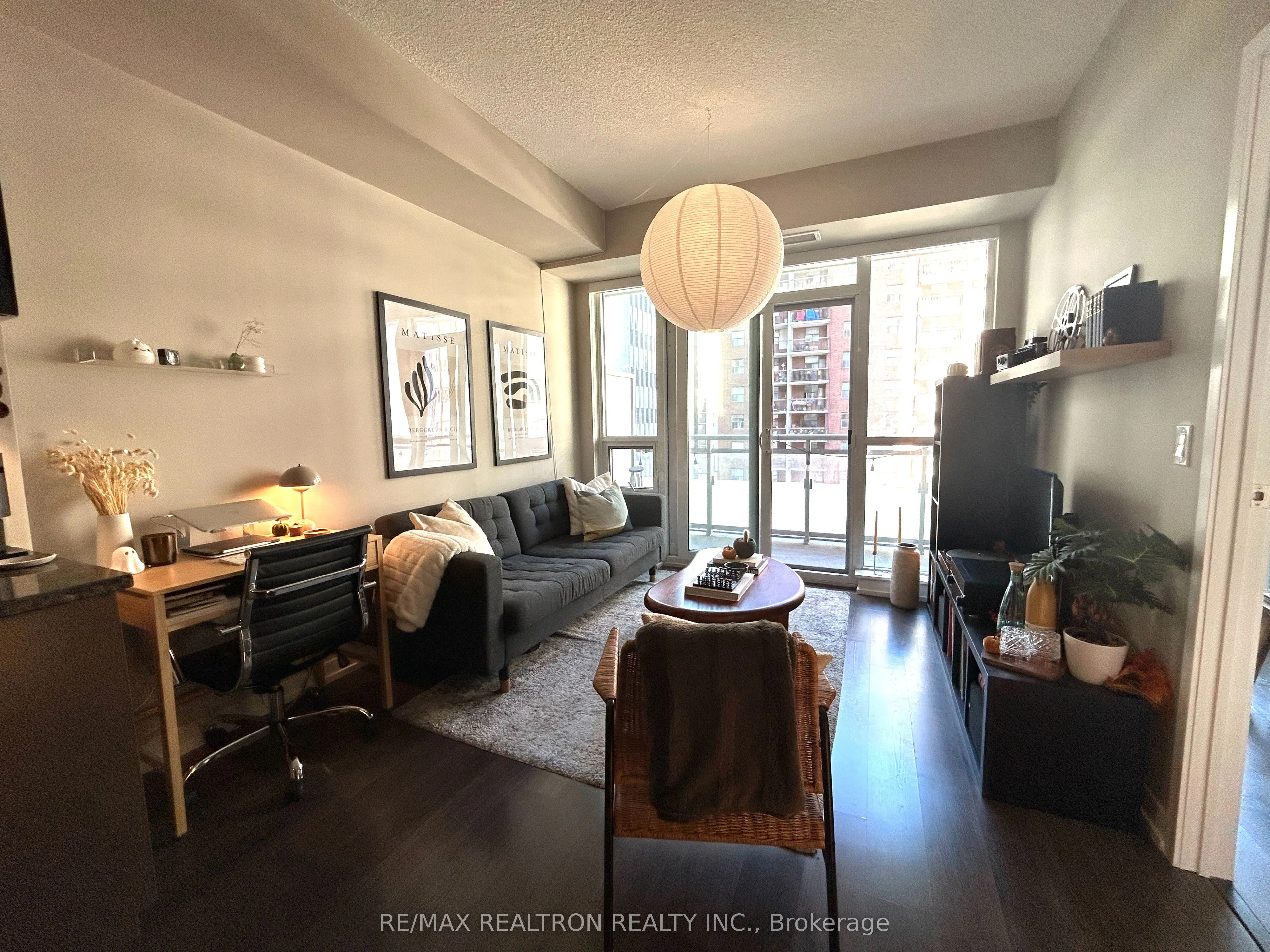 98 Lillian Street, #519