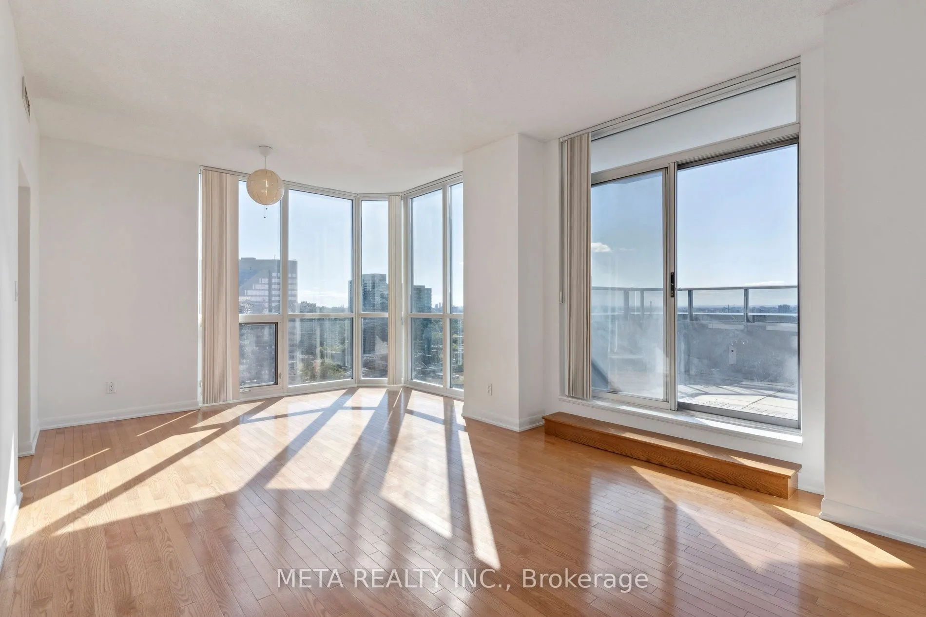 5791 Yonge Street, #PH201