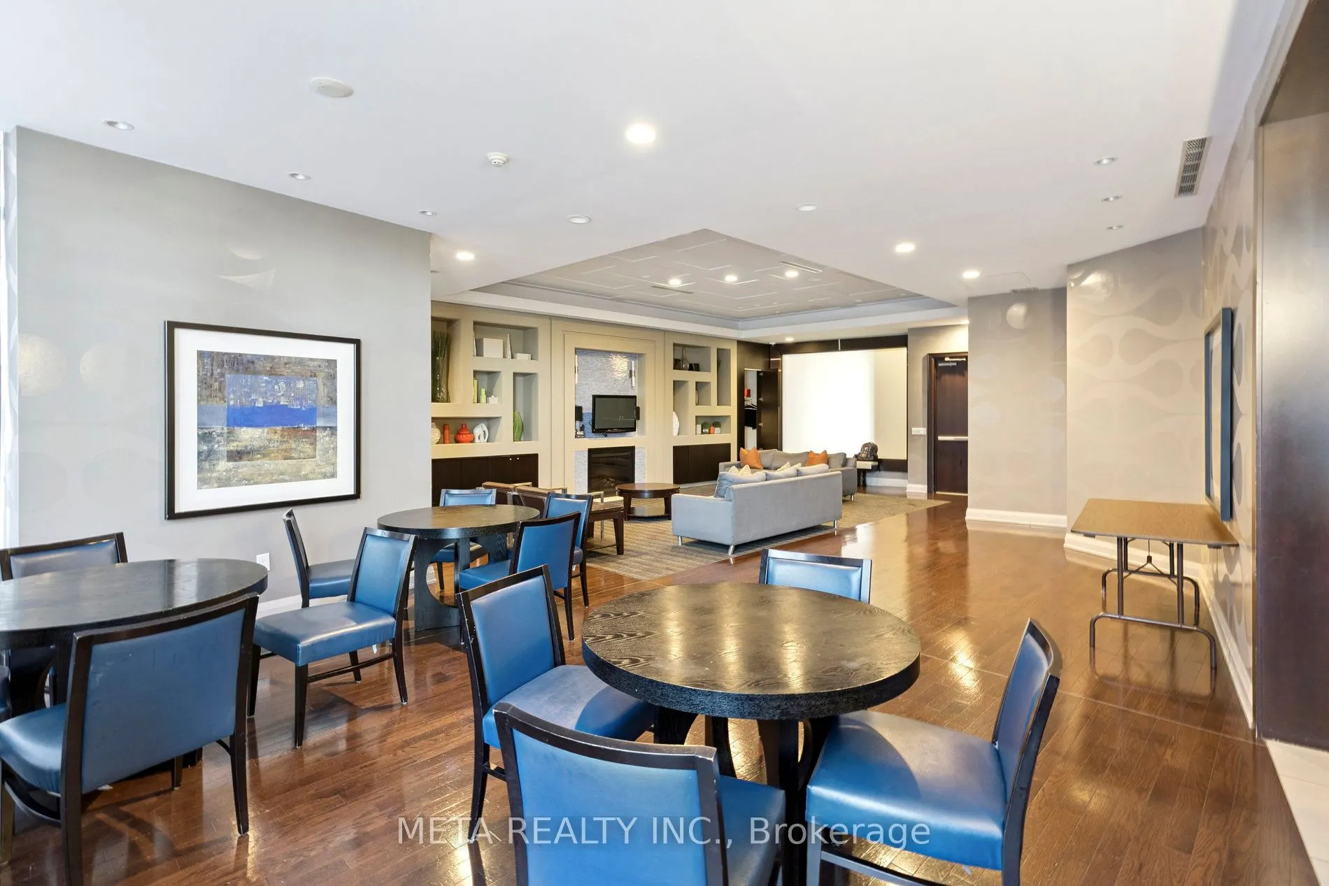 5791 Yonge Street, #PH201