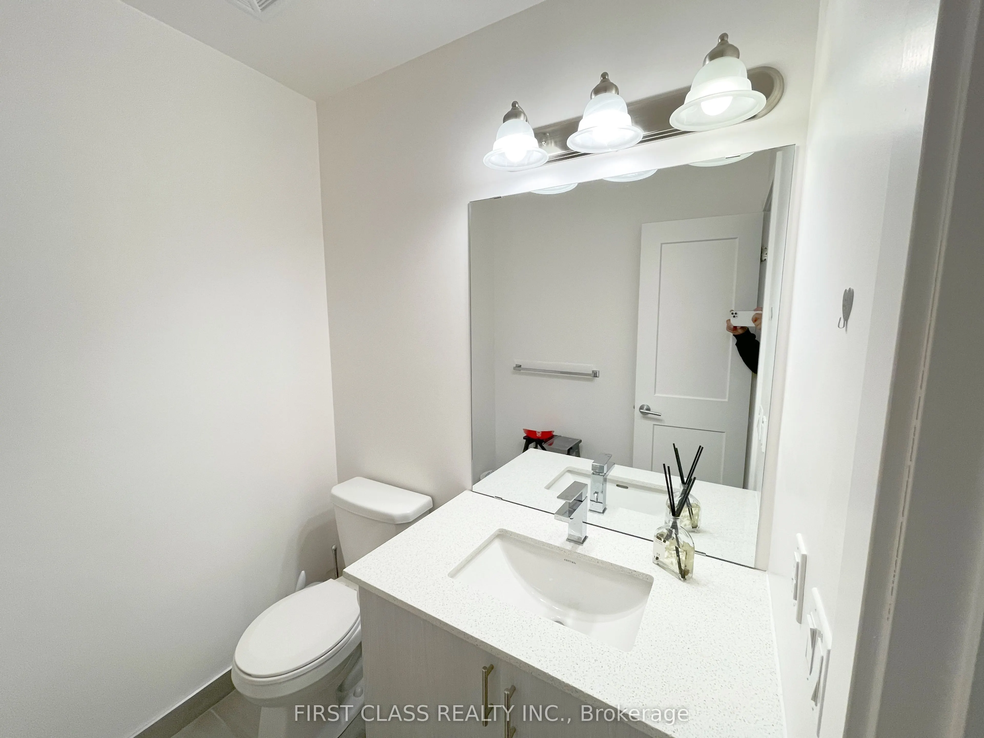57 Finch Avenue W, #24