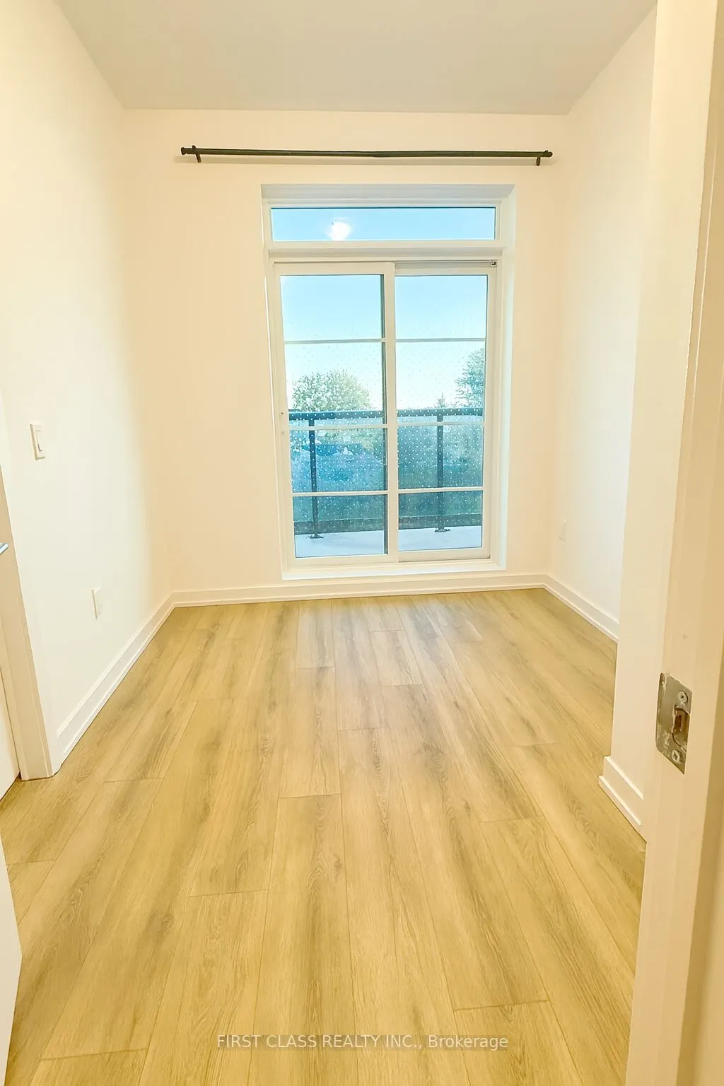 57 Finch Avenue W, #24