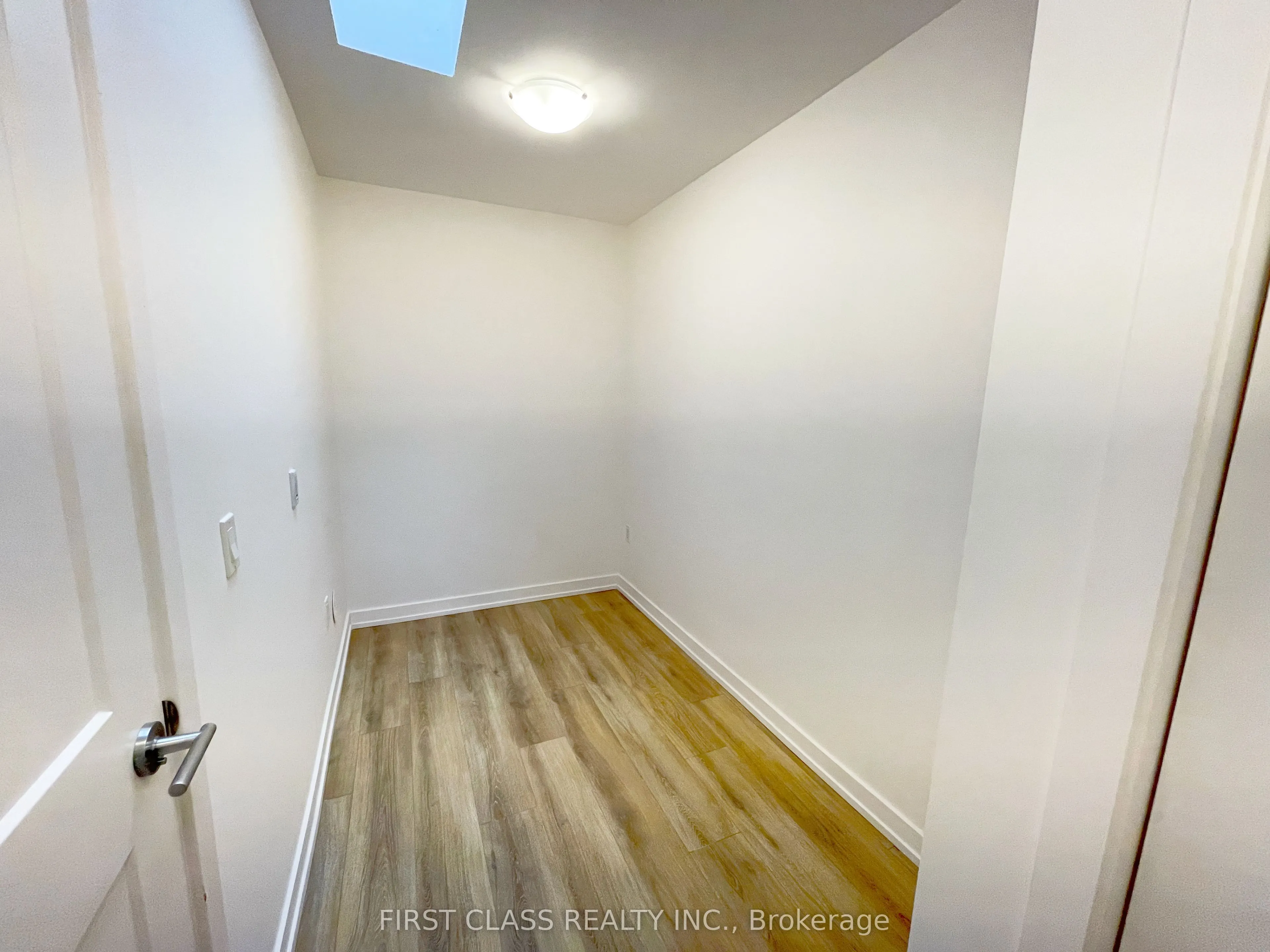 57 Finch Avenue W, #24