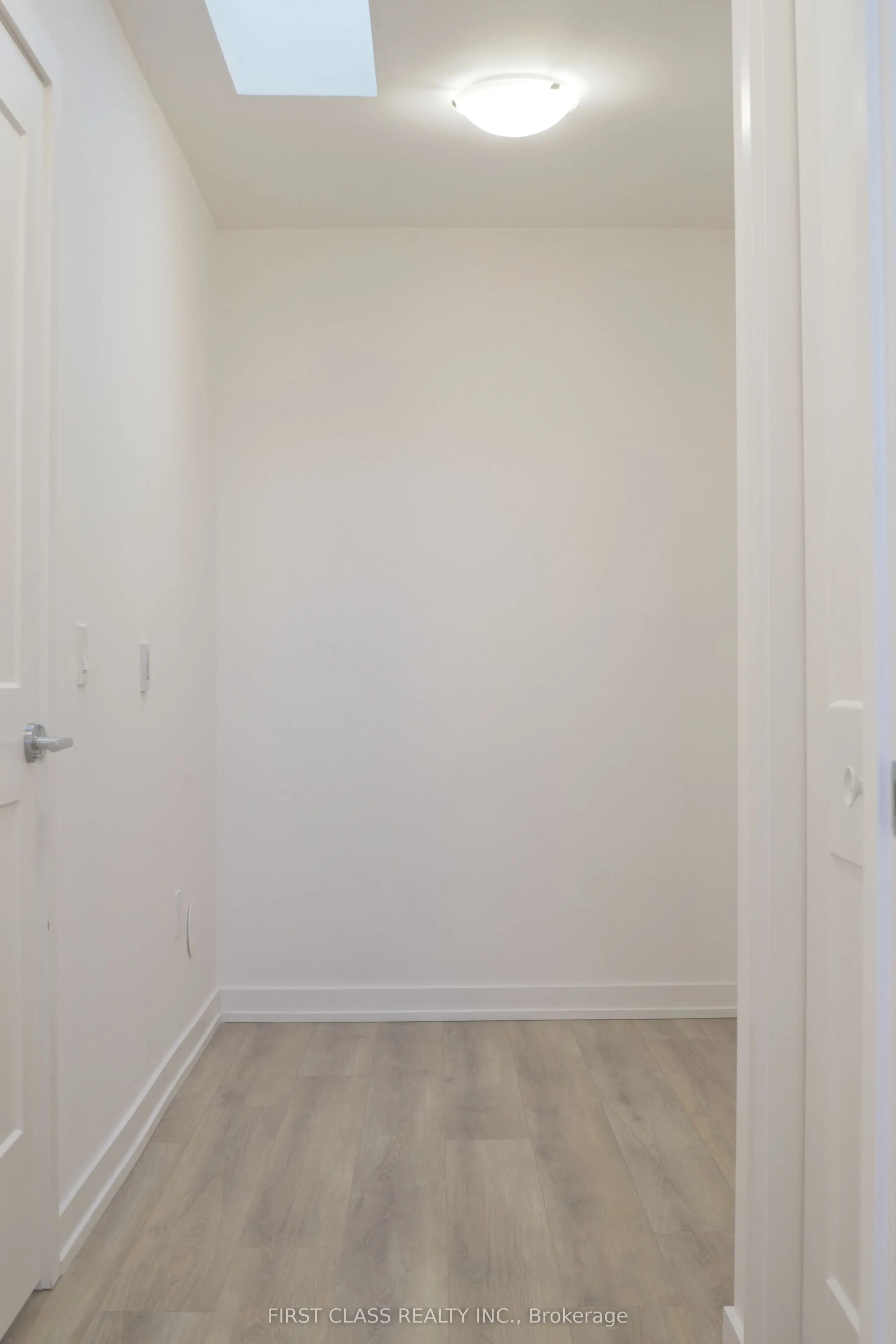 57 Finch Avenue W, #24