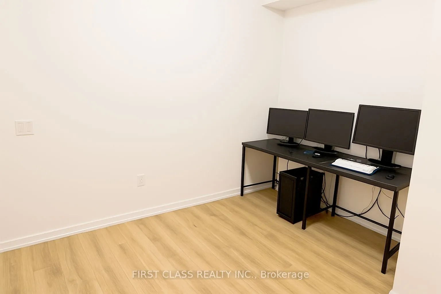 57 Finch Avenue W, #24