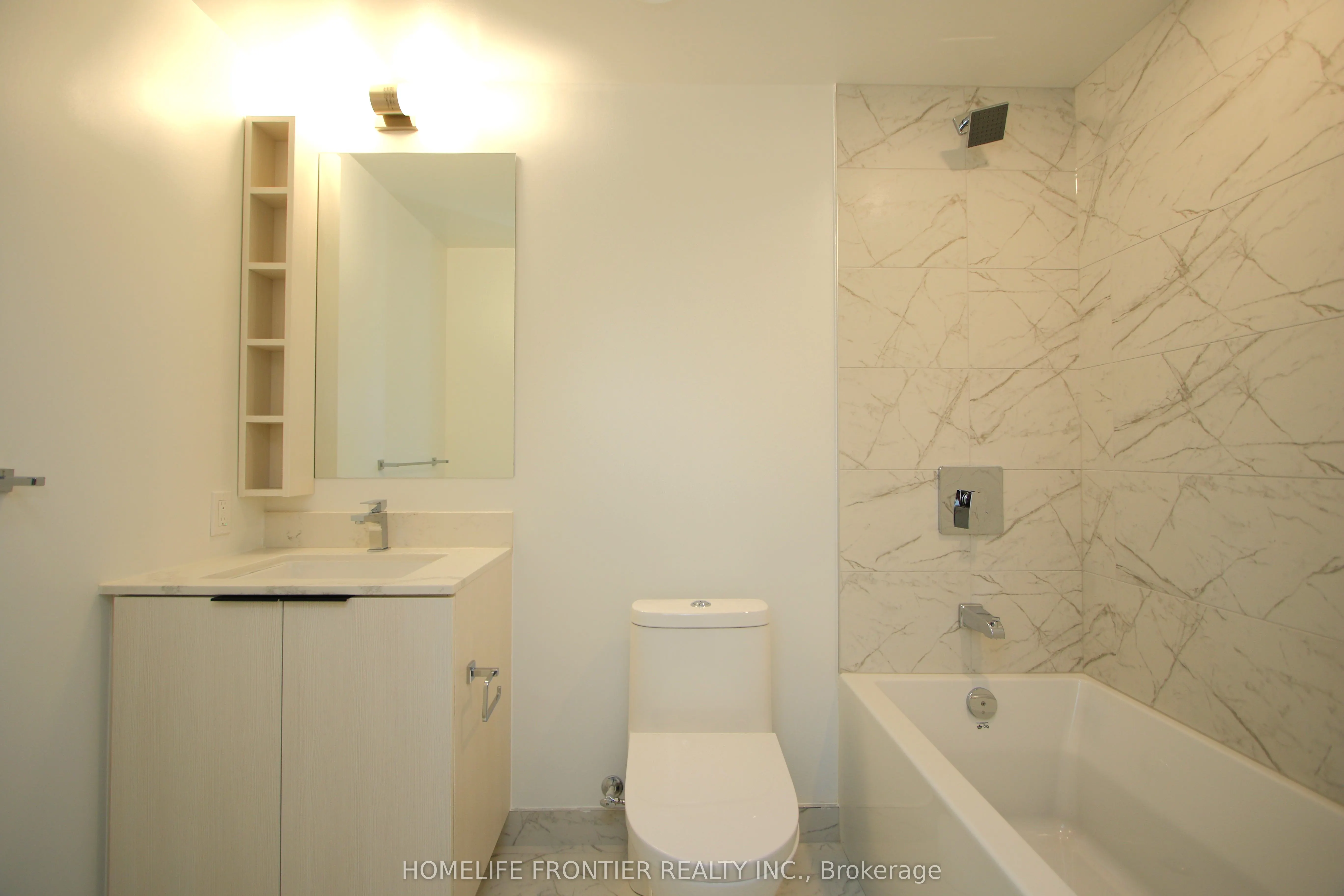 82 Dalhousie Street, #3906
