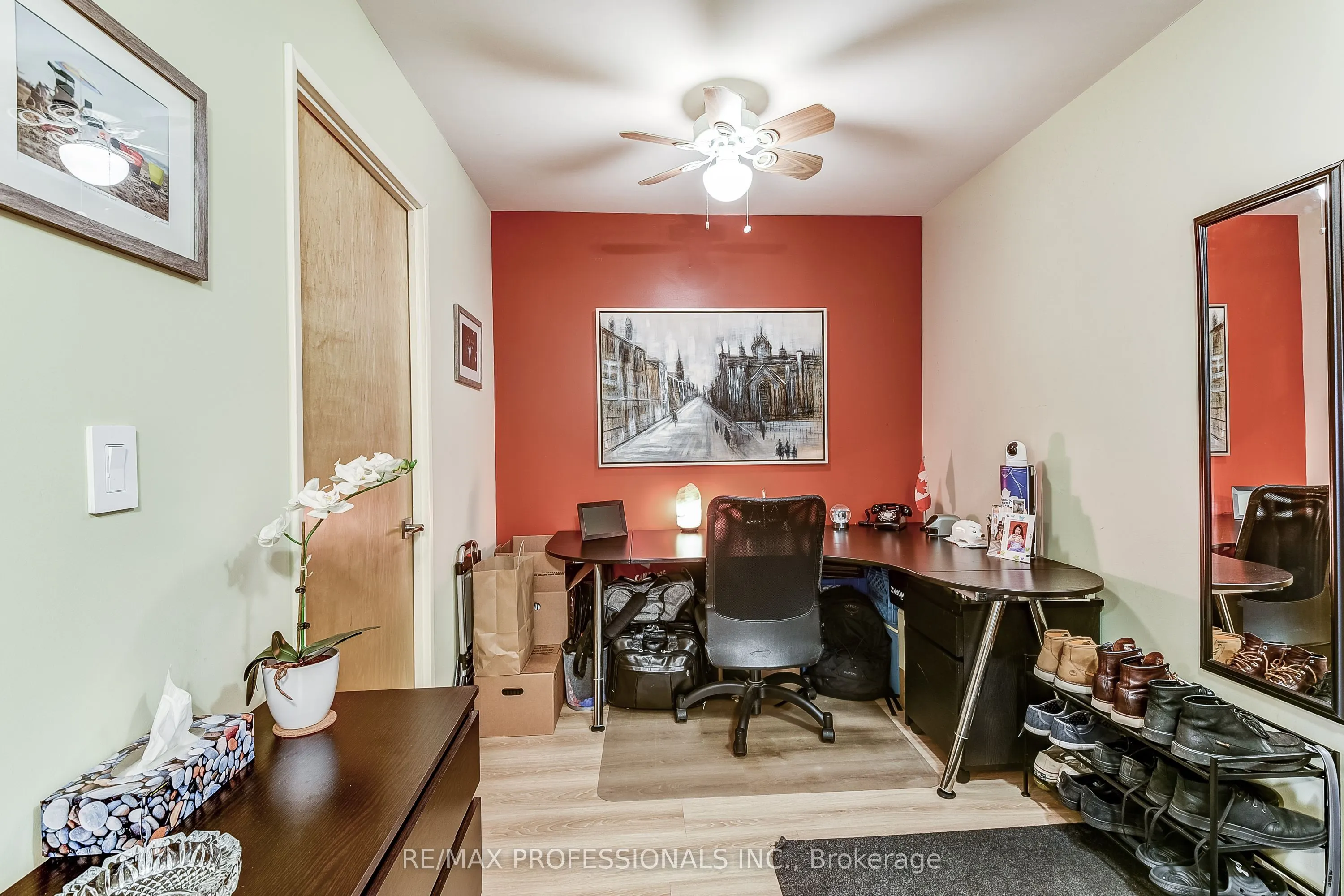 1005 King Street W, #317