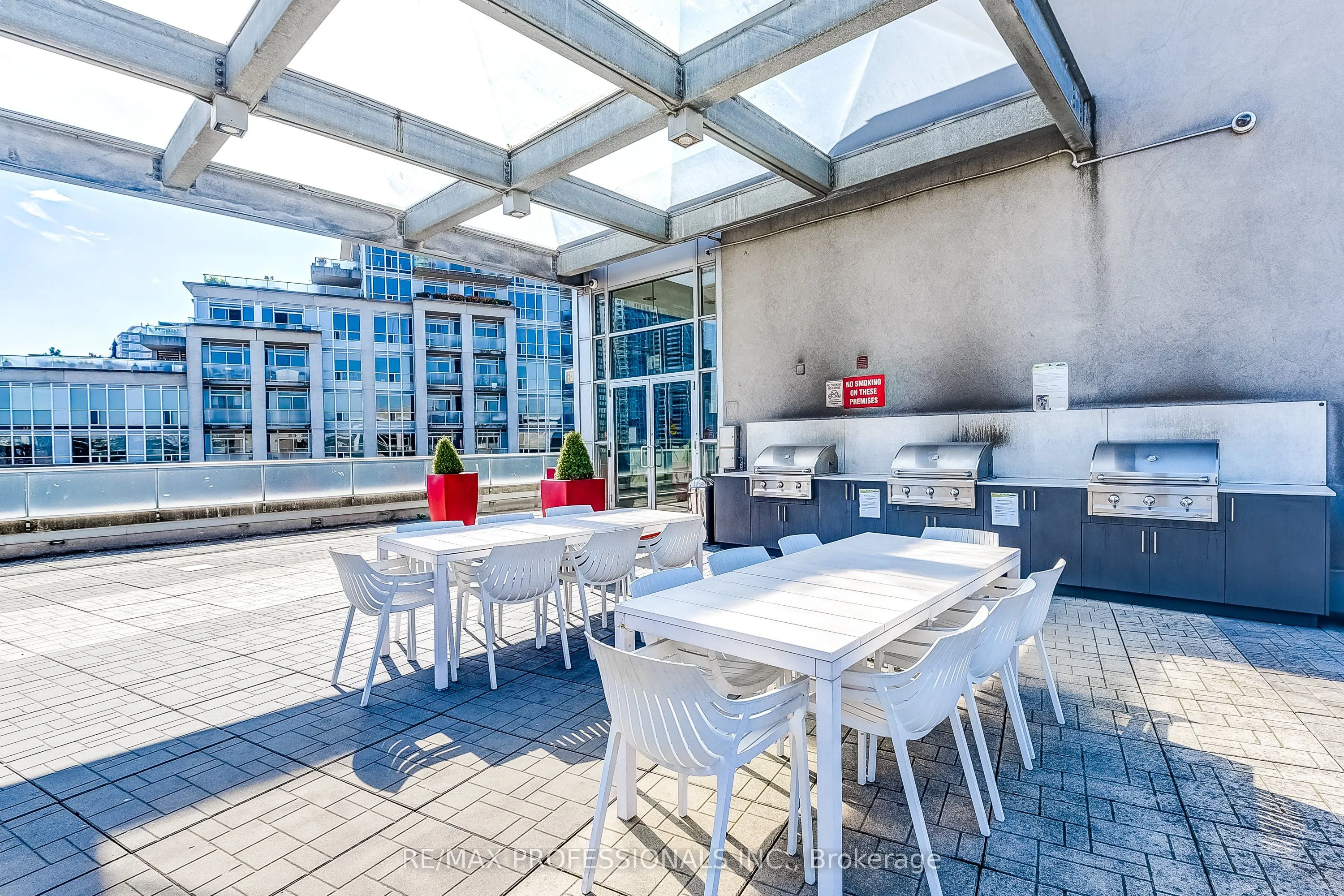 1005 King Street W, #317
