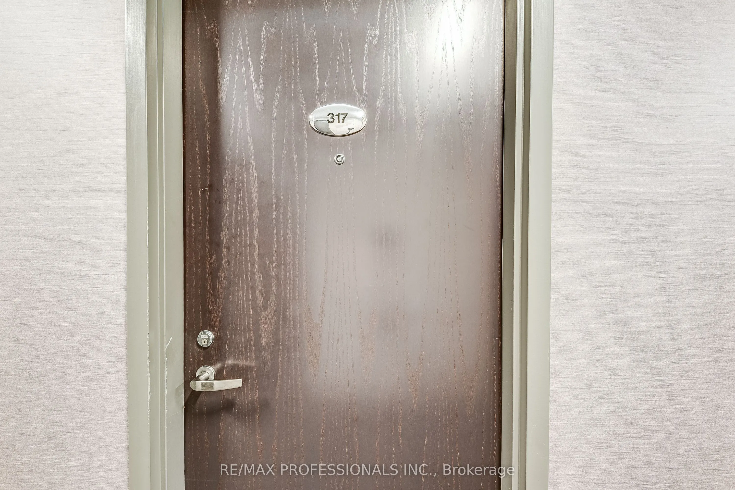 1005 King Street W, #317