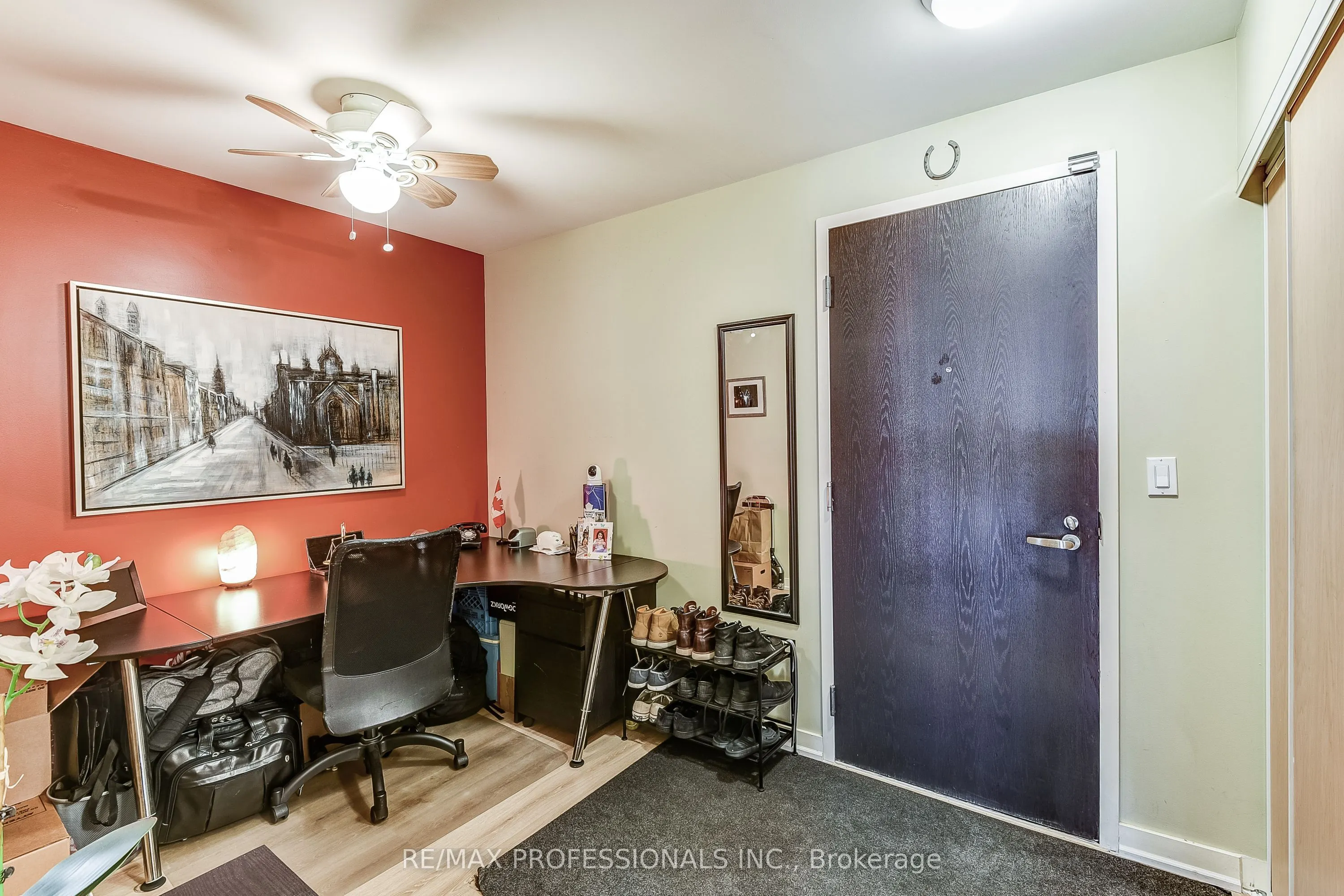 1005 King Street W, #317