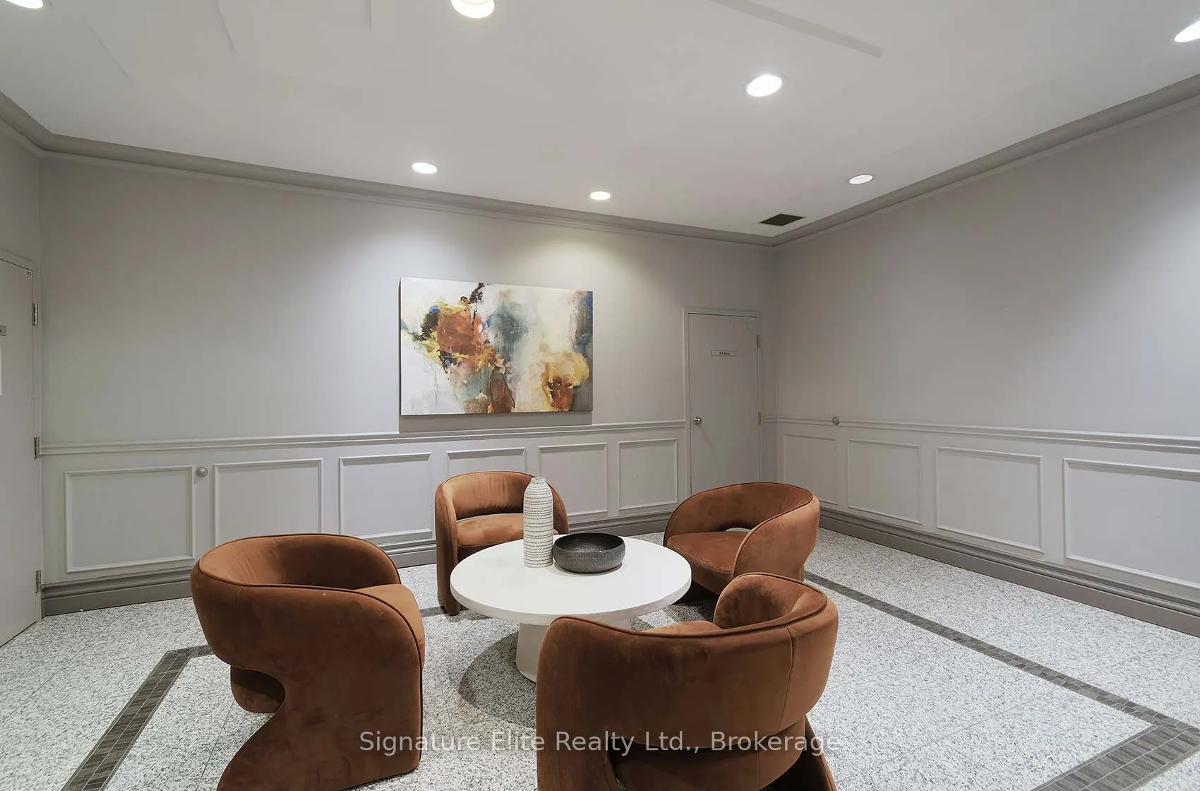 7 Bishop Avenue, #1601