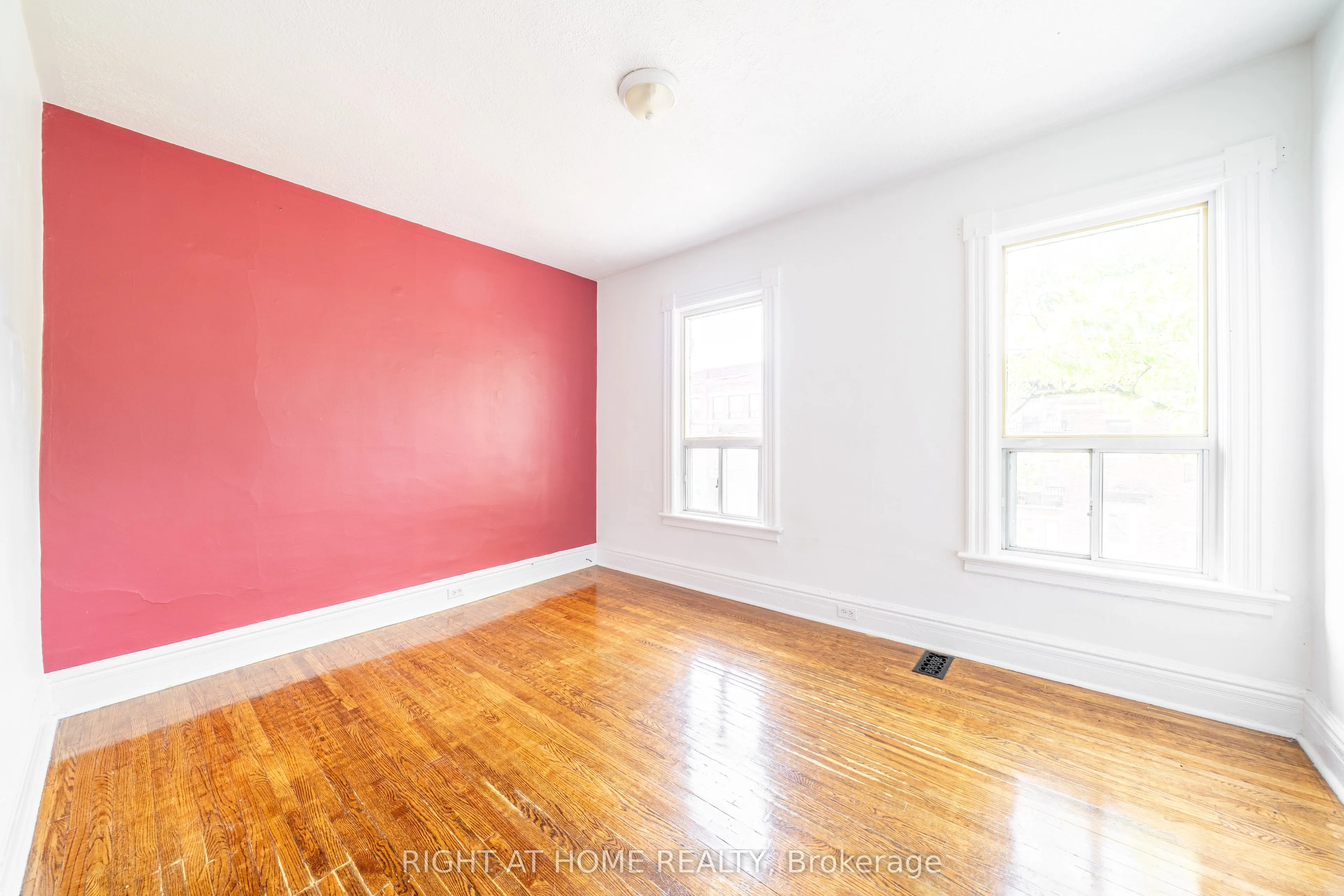 1057 Bathurst Street