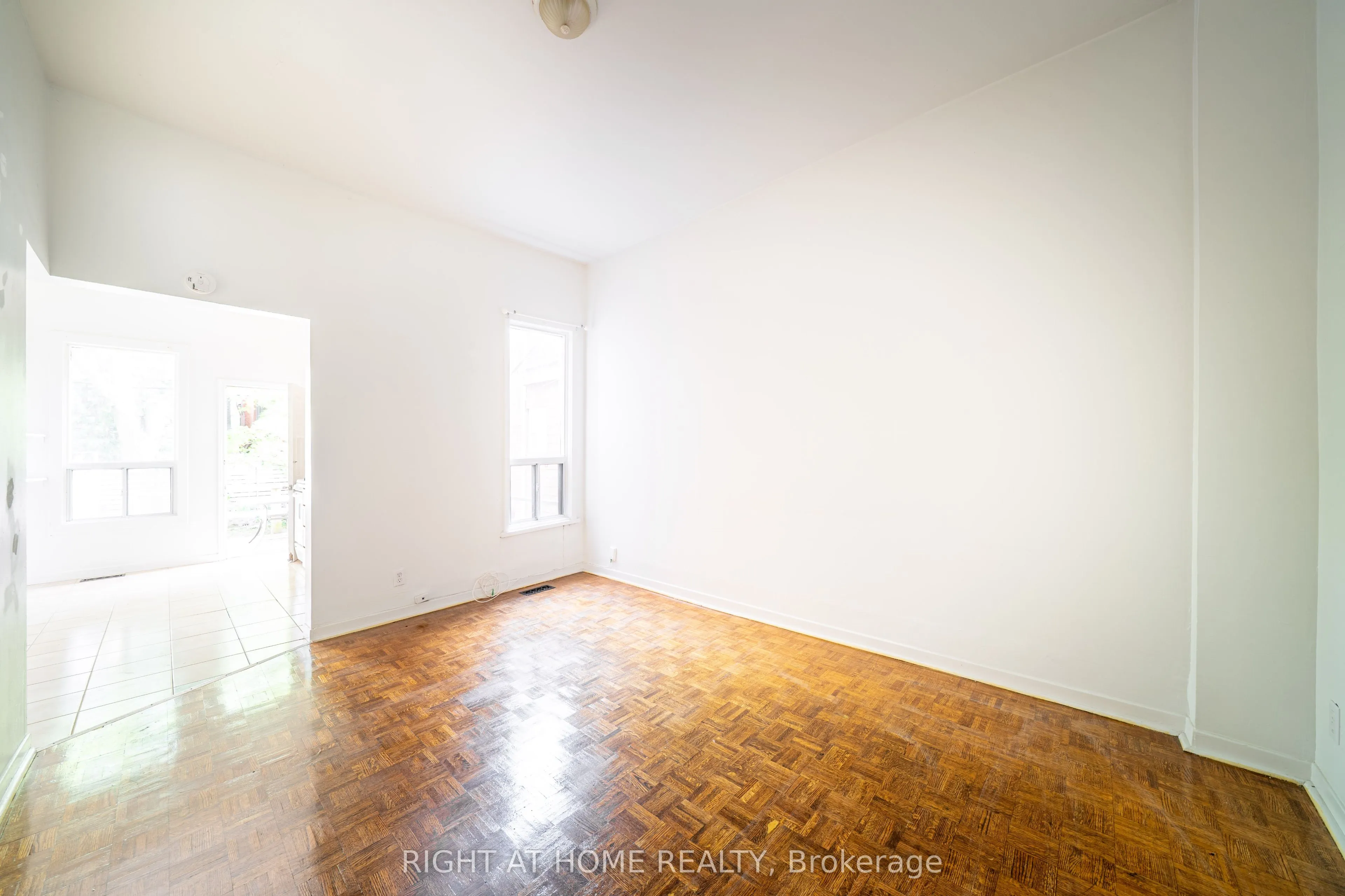 1057 Bathurst Street