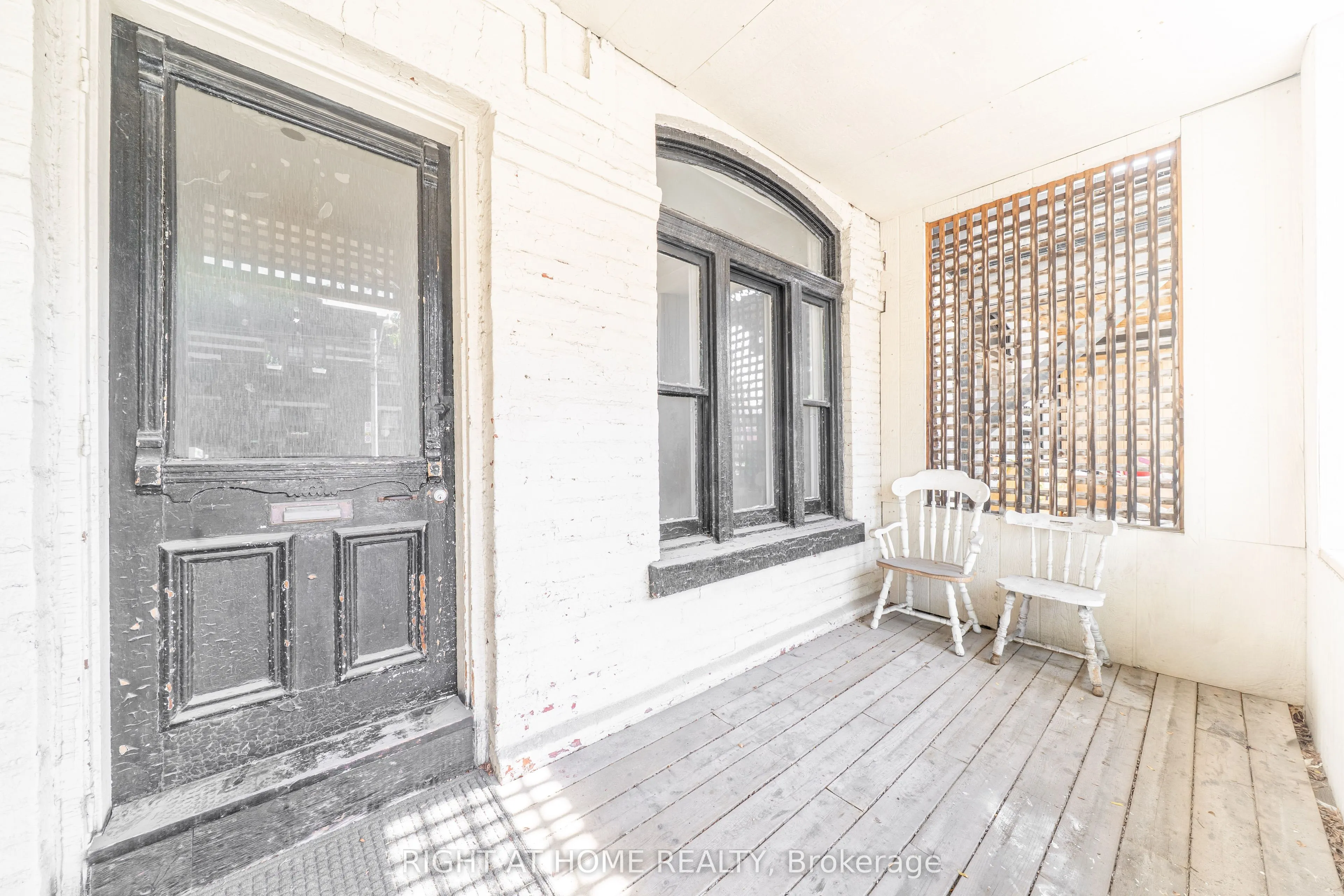 1057 Bathurst Street