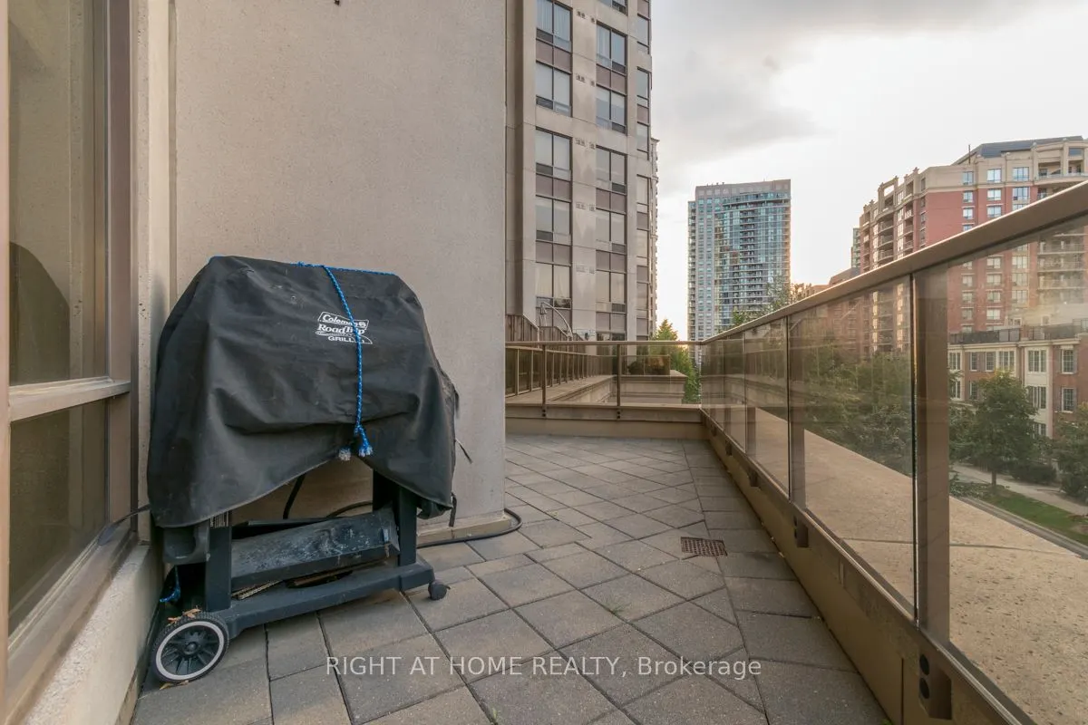 80 Harrison Garden Boulevard, #316