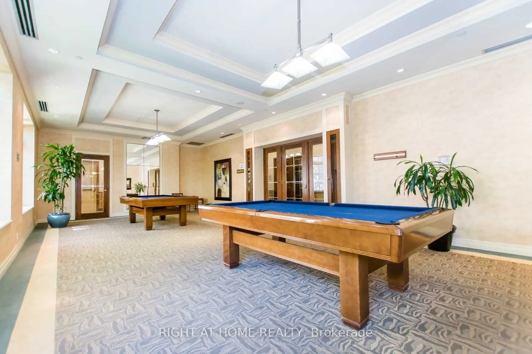 80 Harrison Garden Boulevard, #316