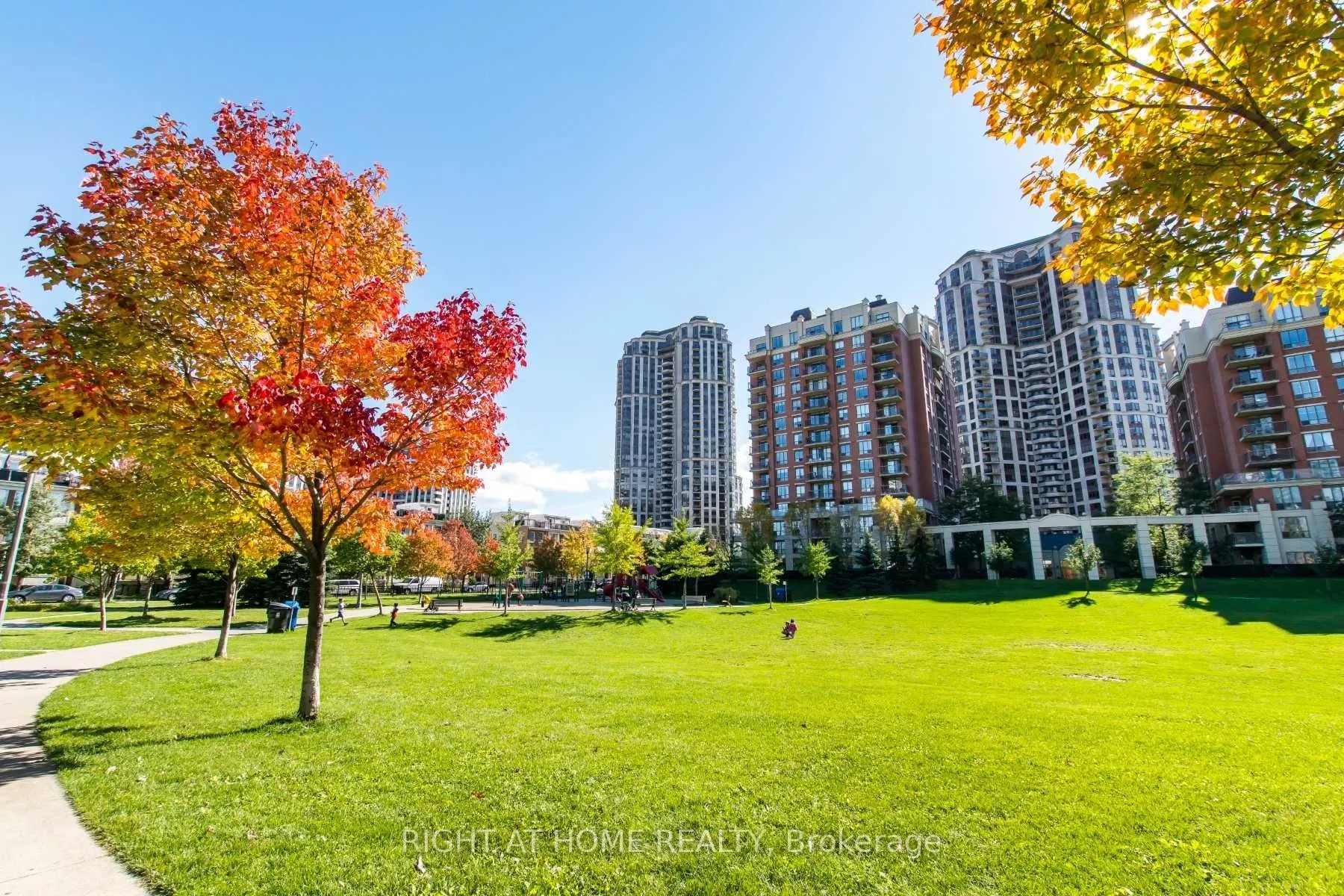 80 Harrison Garden Boulevard, #316