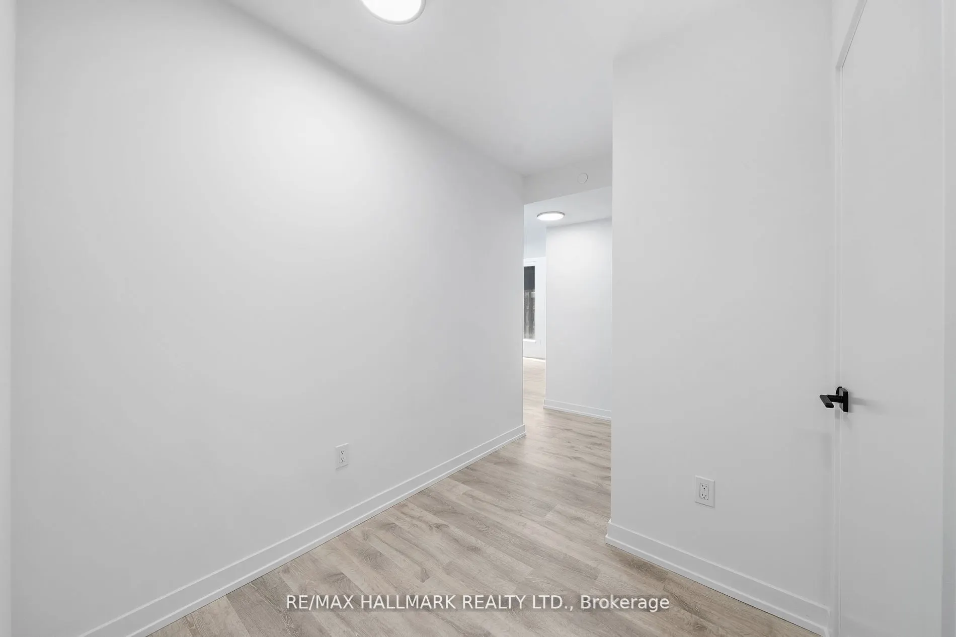 2 Augusta Avenue, #505