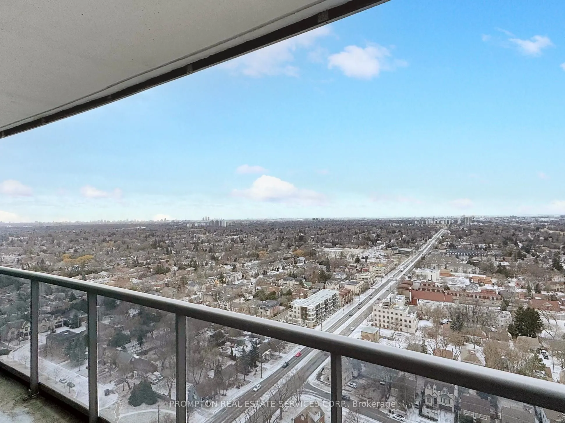 15 Greenview Avenue, #2811