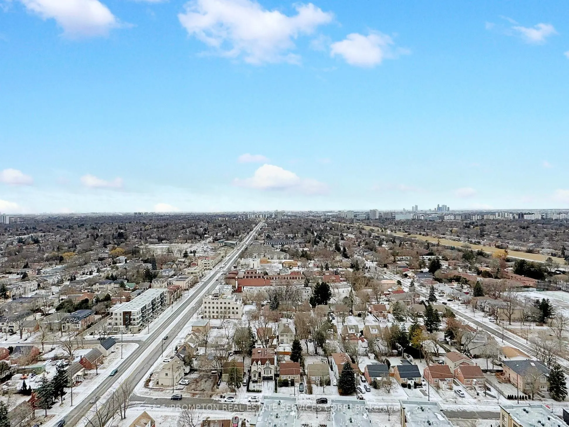 15 Greenview Avenue, #2811
