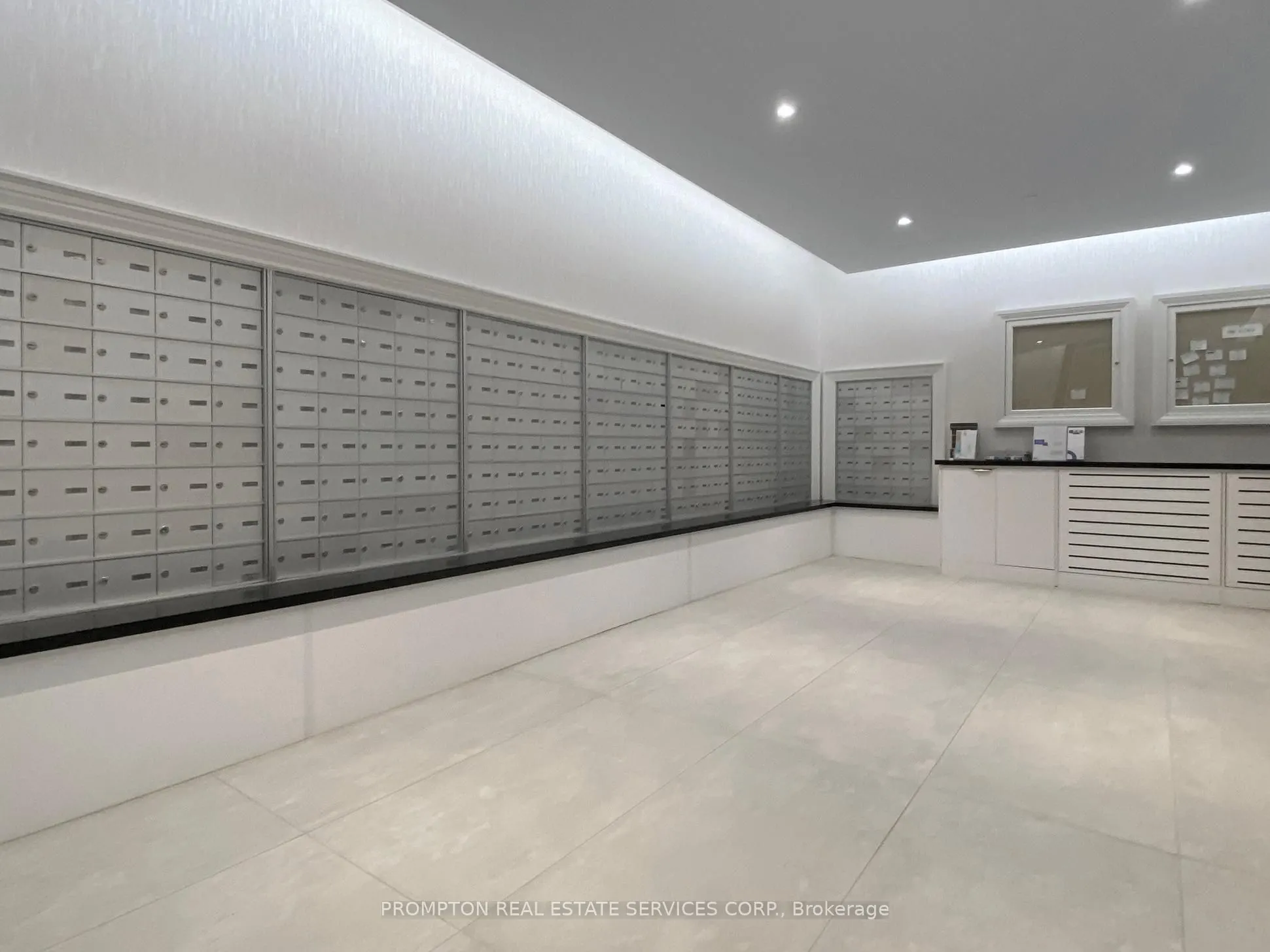 15 Greenview Avenue, #2811
