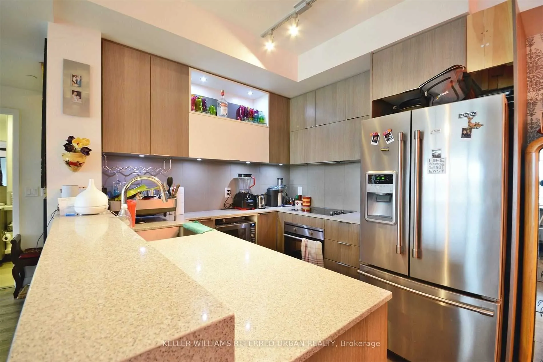 170 Sumach Street, #817