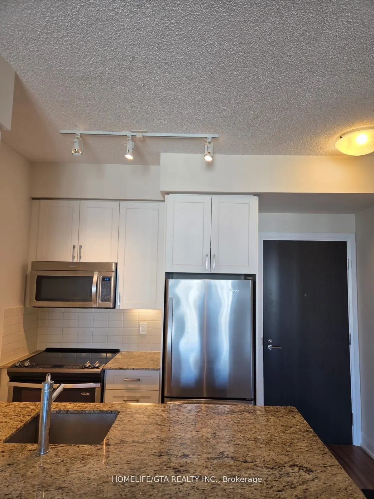 18 Graydon Hall Drive, #2306