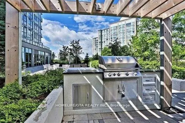 18 Graydon Hall Drive, #2306