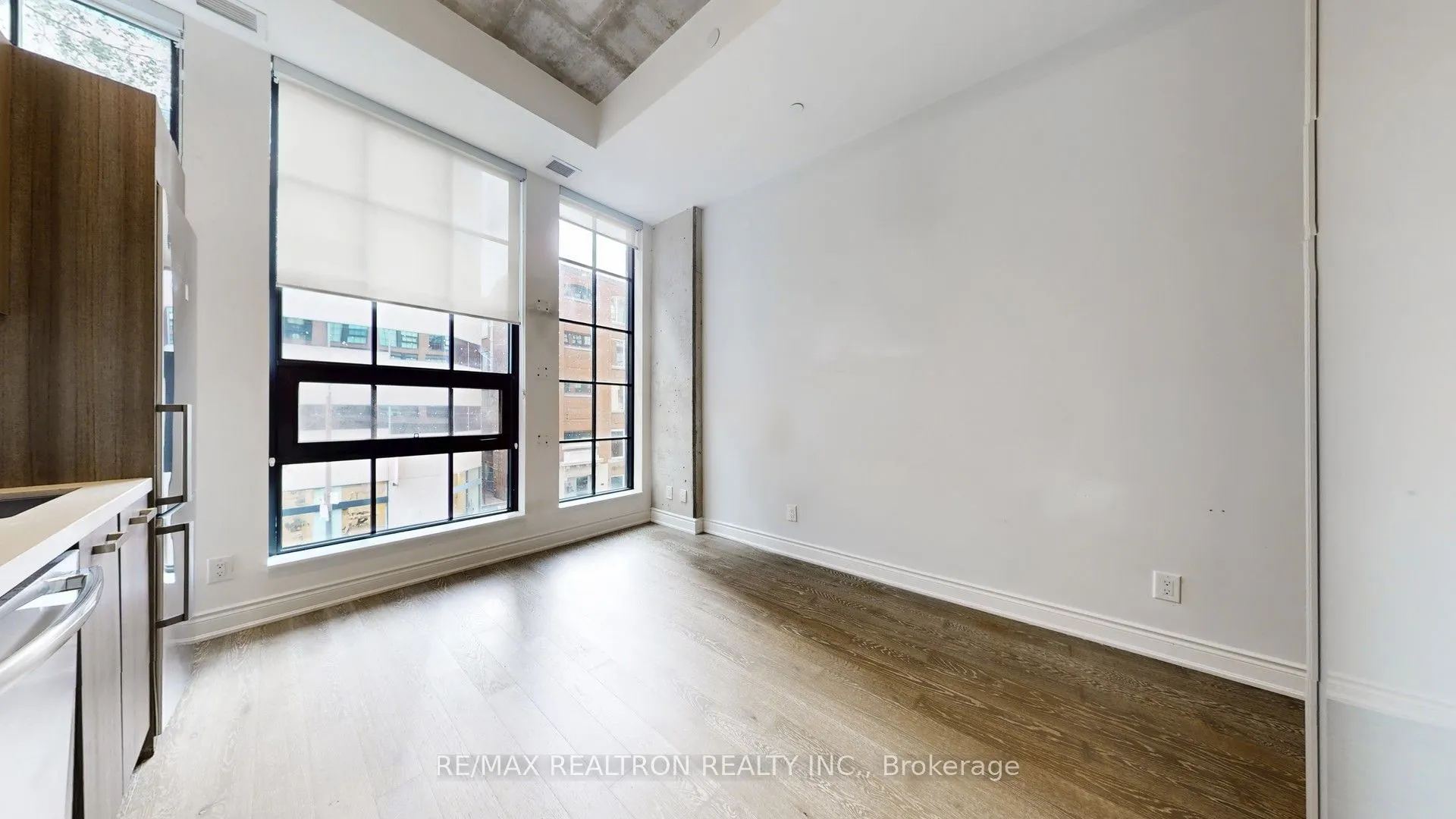 608 Richmond Street W, #201