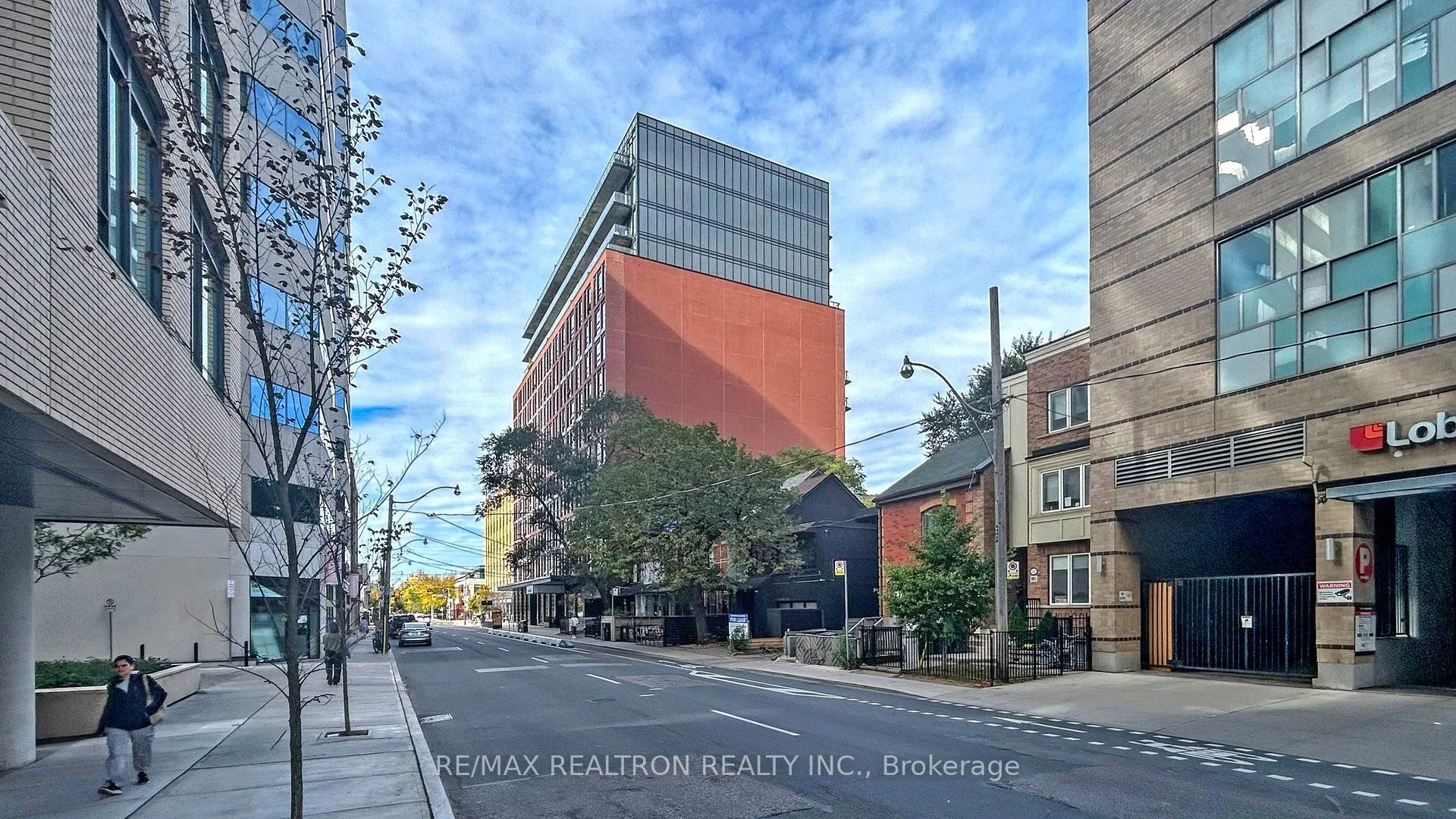 608 Richmond Street W, #201