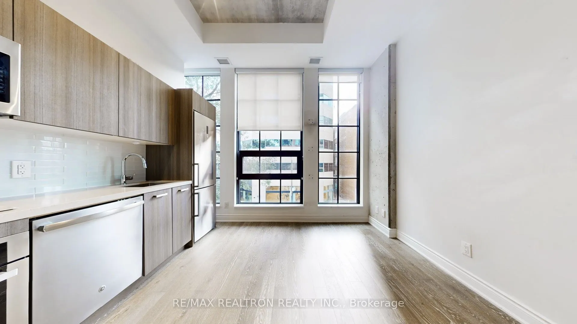 608 Richmond Street W, #201