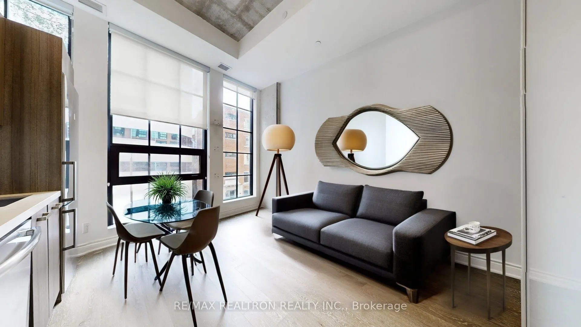 608 Richmond Street W, #201