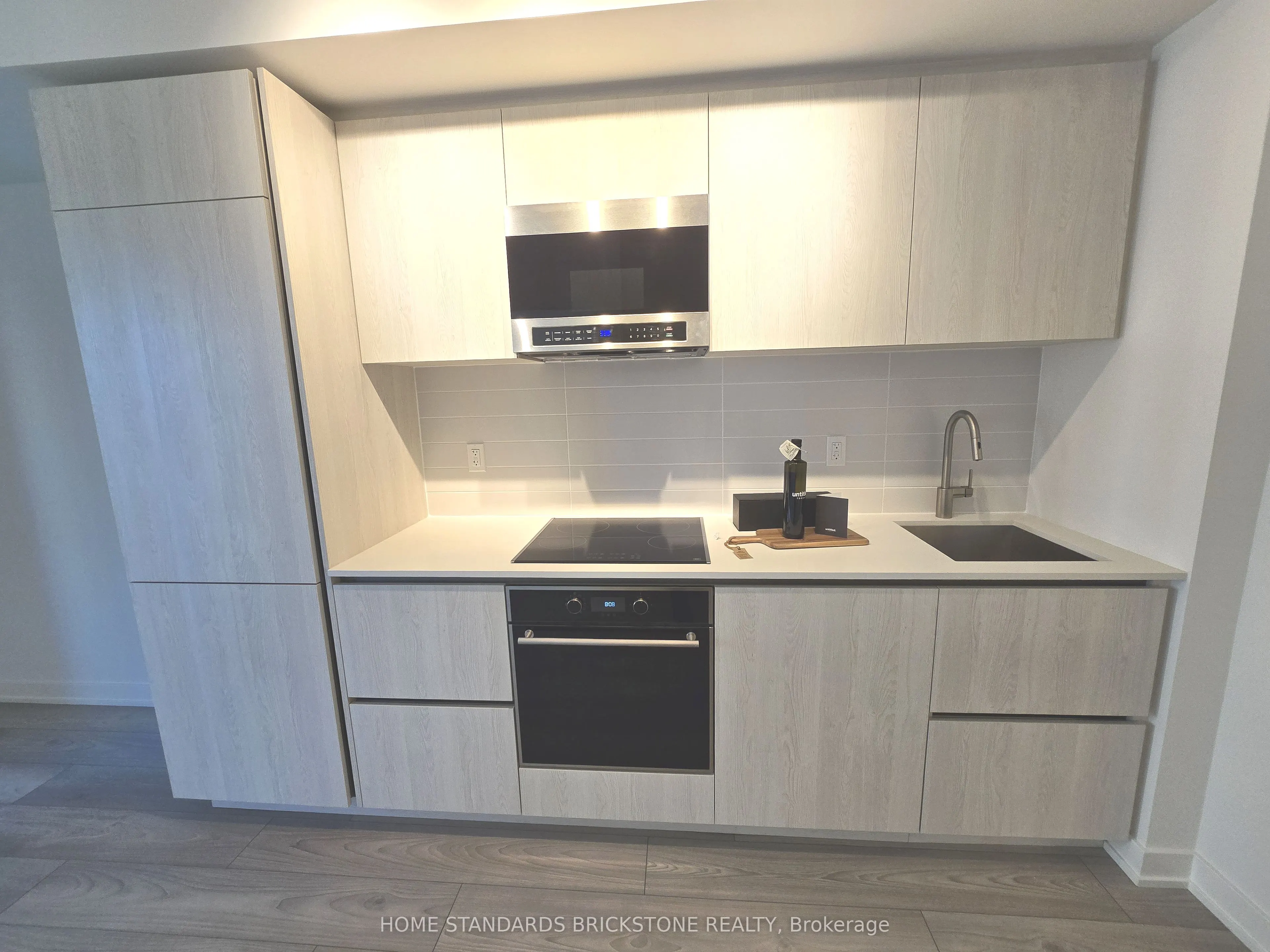 120 Broadway Avenue, #303N