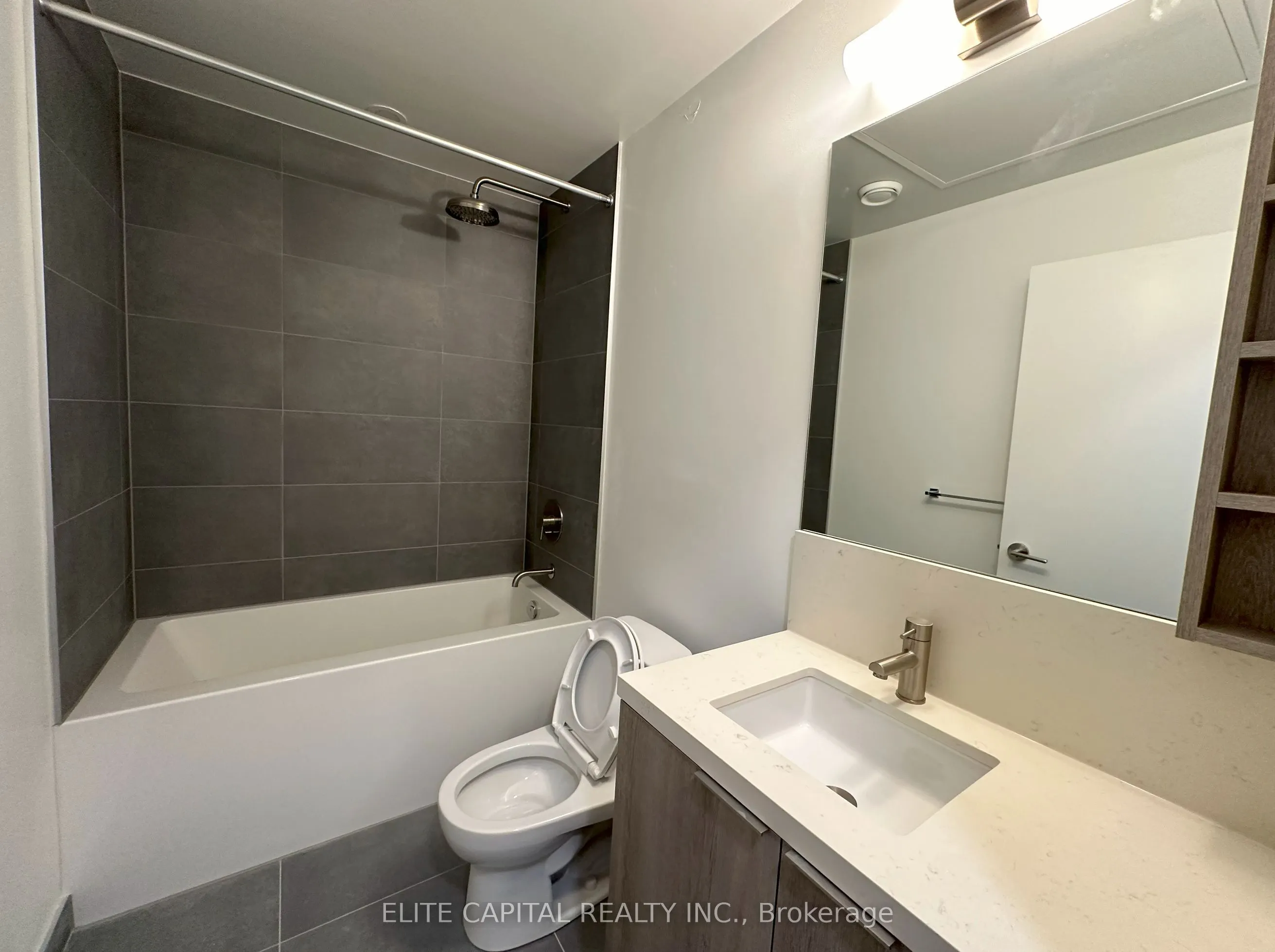 2020 Bathurst Street, #1212